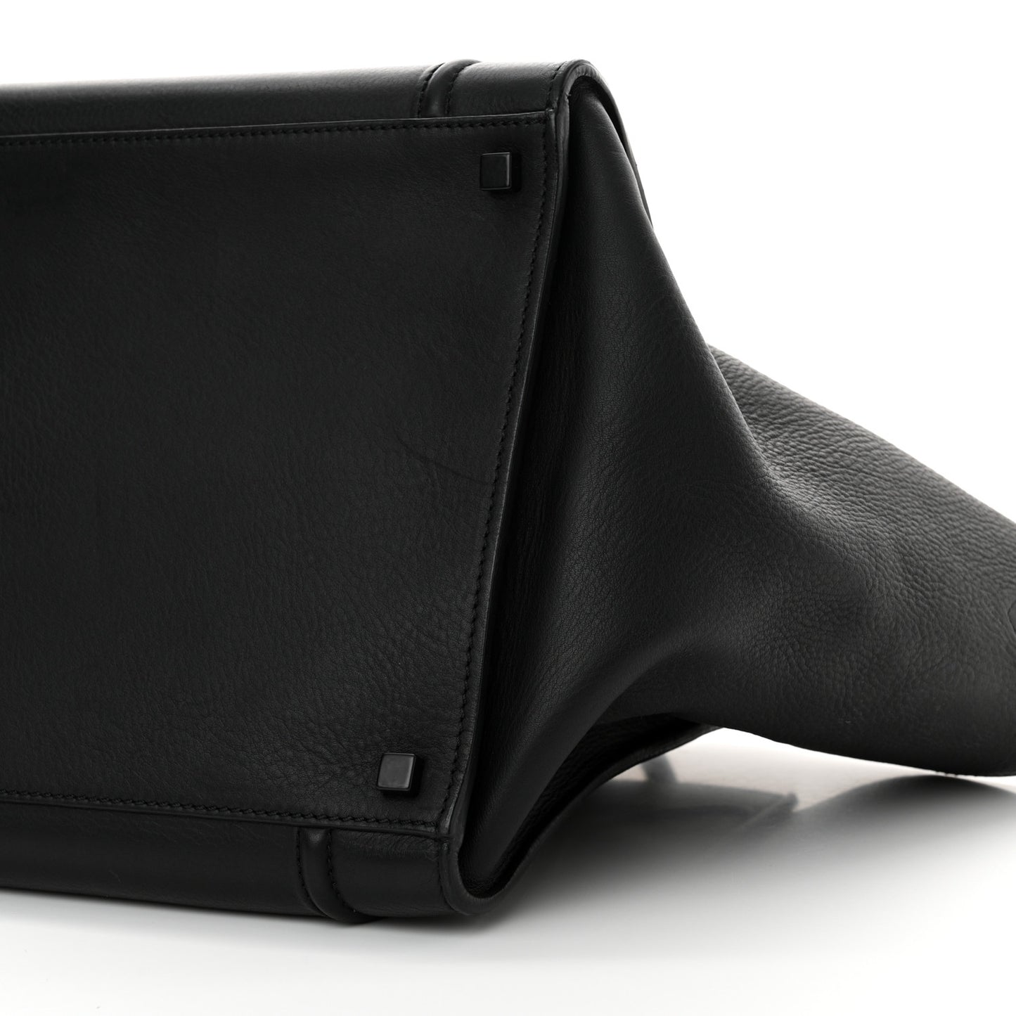 Supple Calfskin Medium Phantom Luggage Black