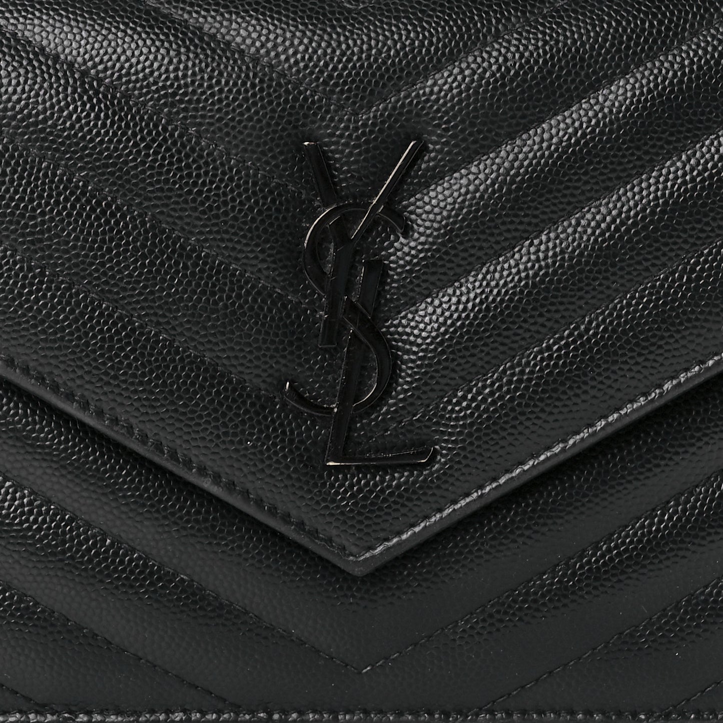 Grain De Poudre Matelasse Chevron Monogram Monochrome Envelope Chain Wallet Black