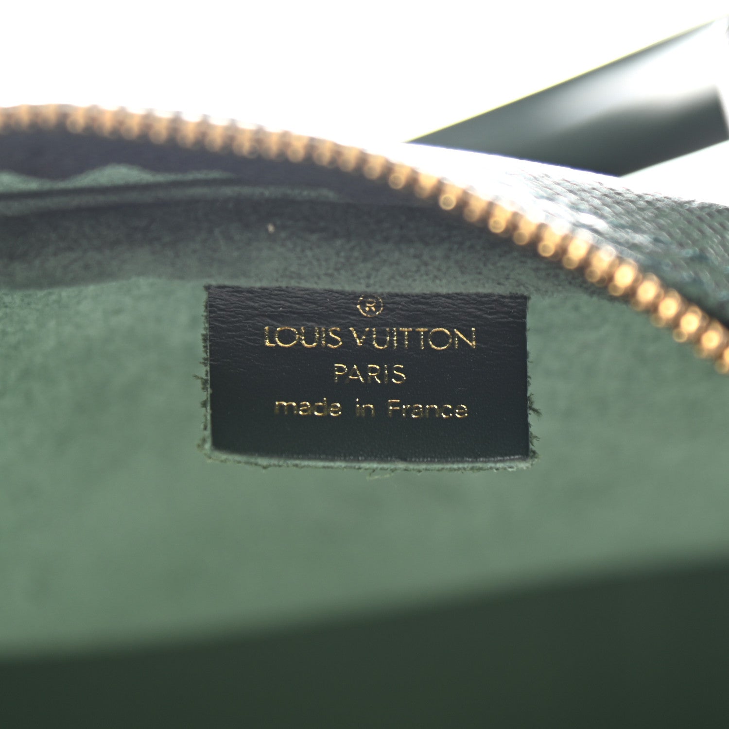 Louis Vuitton Taiga Kendall GM Epicea 5 of 11