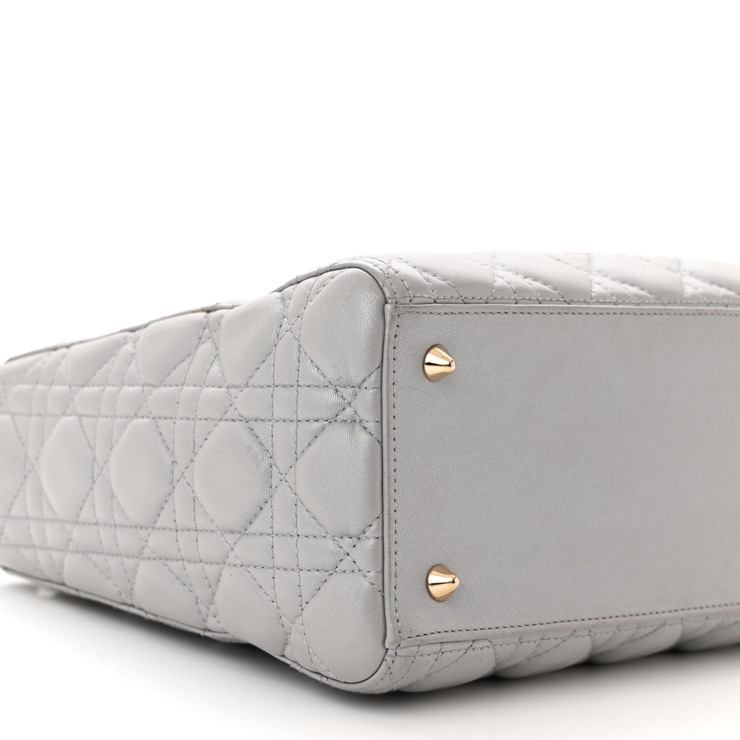 Pearly Lambskin Cannage Medium Lady Dior Grey