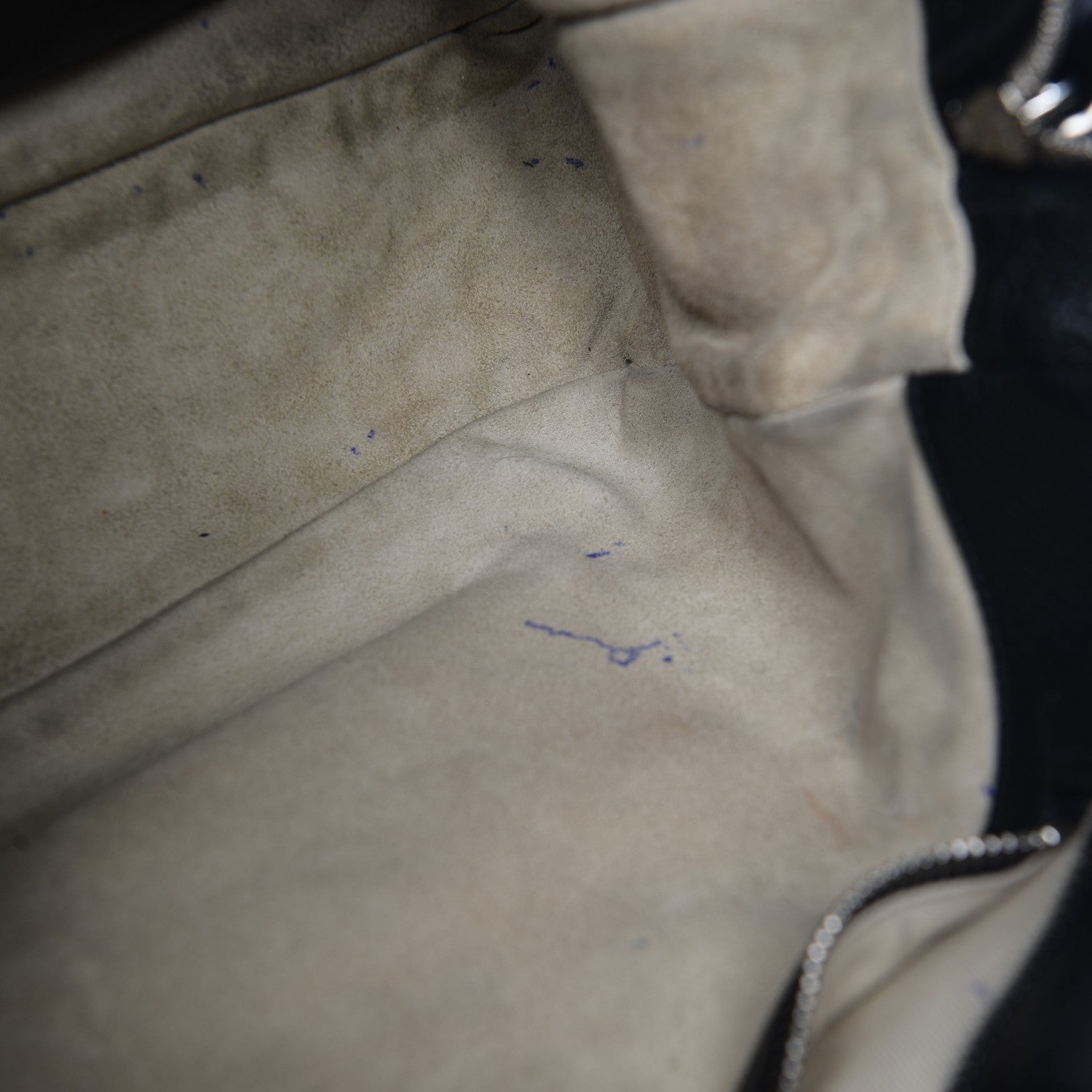 Prada Vitello Daino Shoulder Bag Nero Black 8 of 12