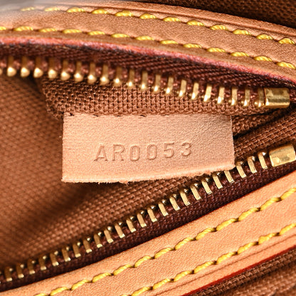 Louis Vuitton Monogram Trotteur 6 of 10