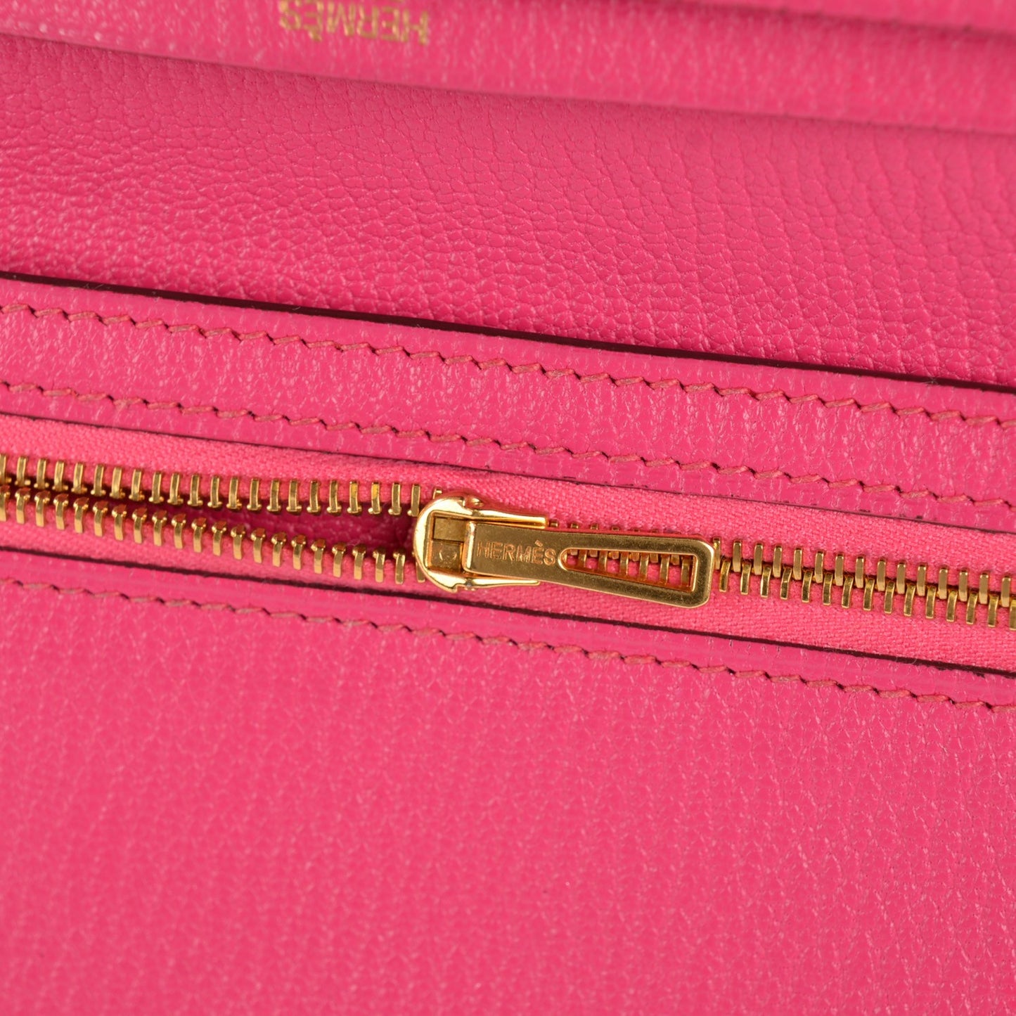 Chevre Mysore Bearn Gusset Wallet Fuchsia