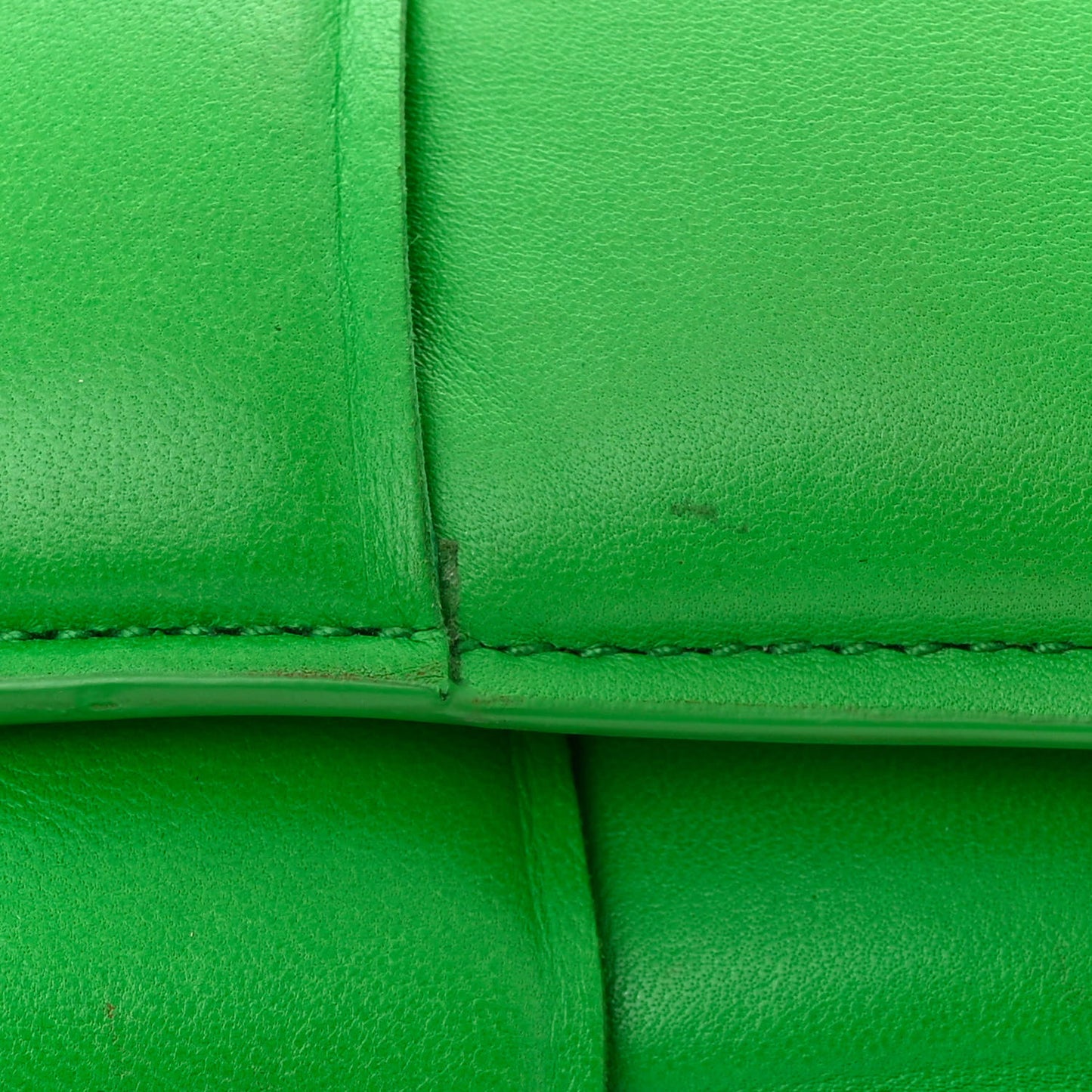 Lambskin Maxi Intreccio Padded Chain Cassette Crossbody Bag Grass