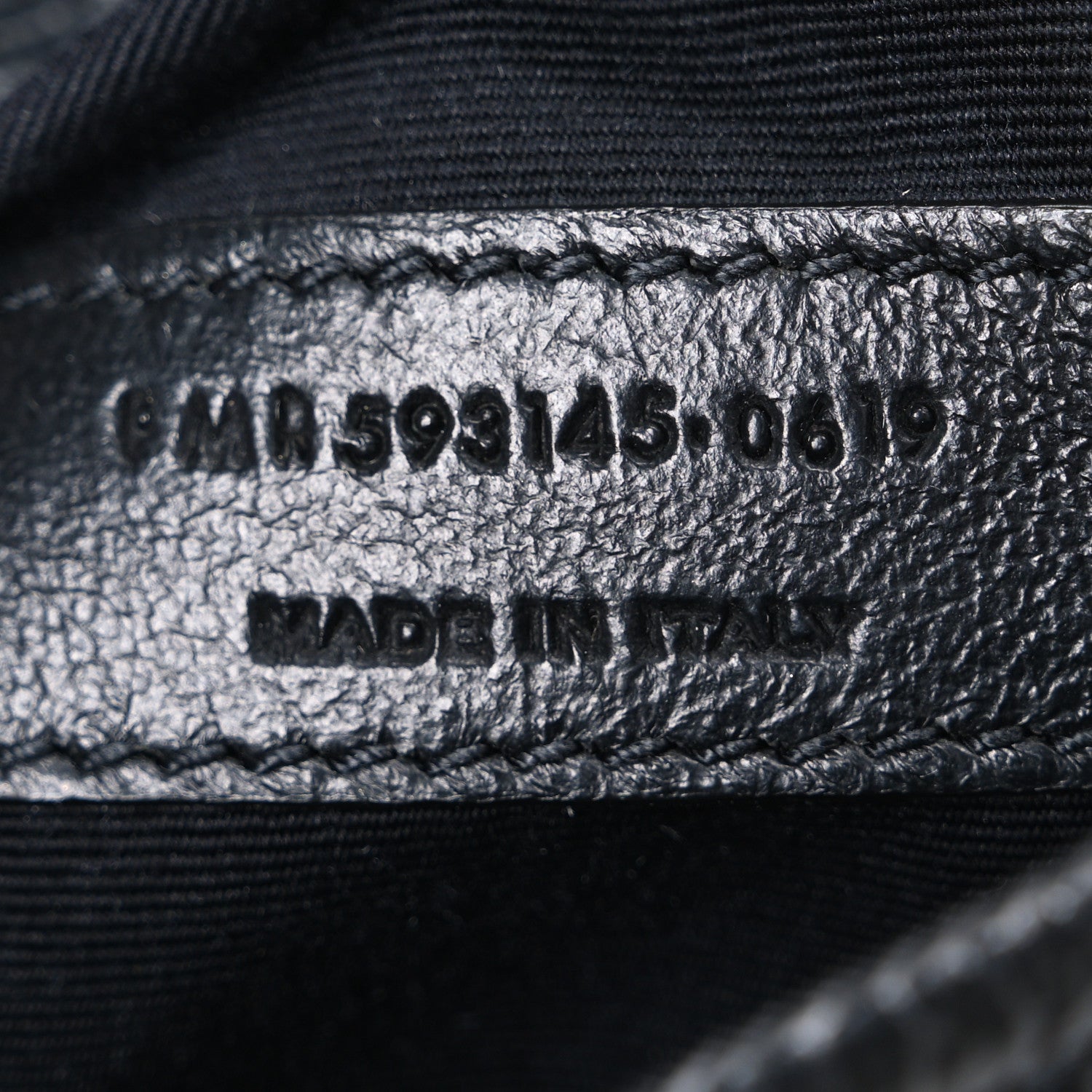 Saint Laurent Crinkled Calfskin Matelasse Monogram Niki Chain Wallet Black 7 of 10