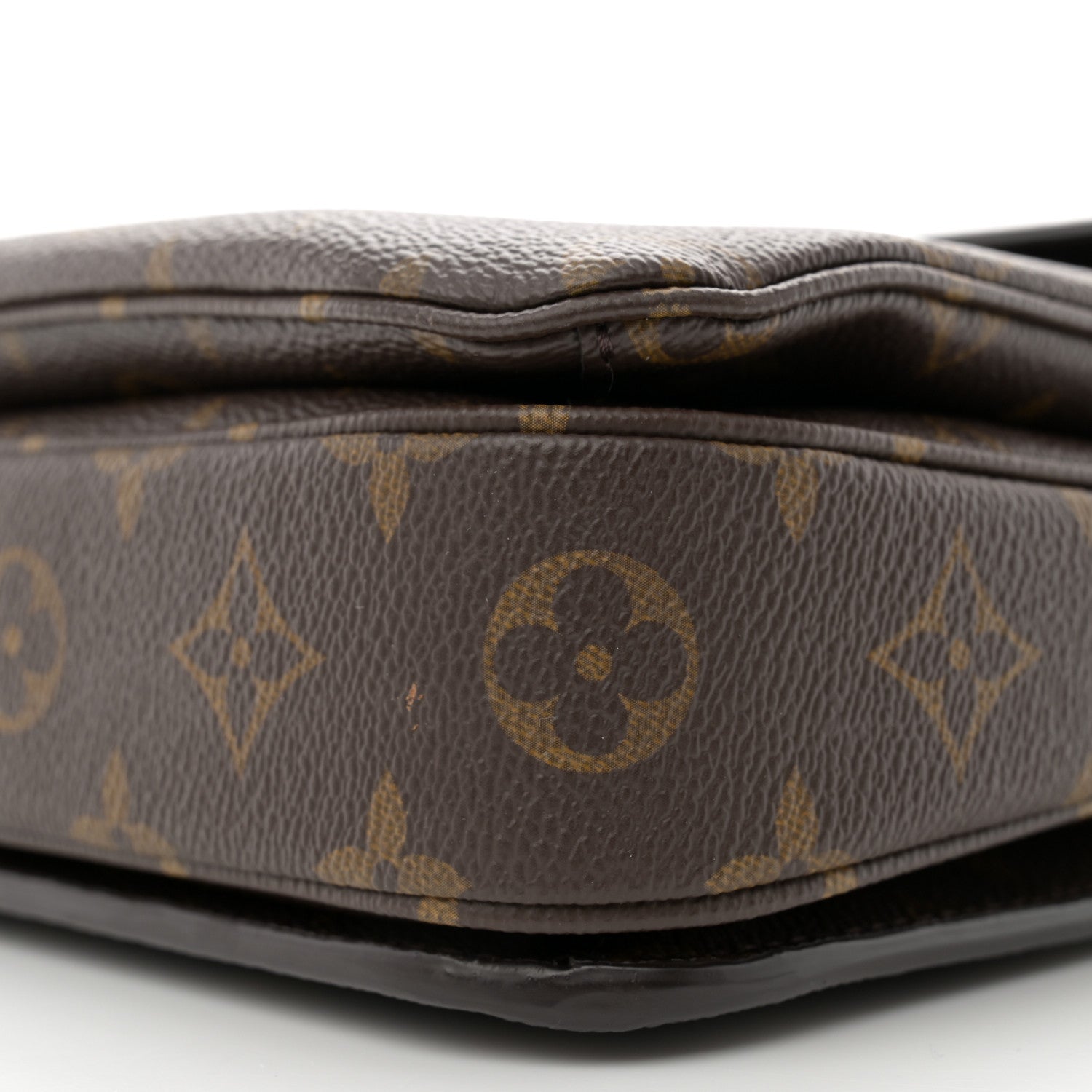 Louis Vuitton Monogram Pochette Metis 9 of 11