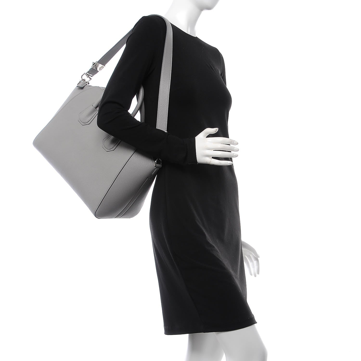 Givenchy Sugar Goatskin Medium Antigona Pearl Grey 2 of 9