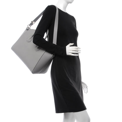 Givenchy Sugar Goatskin Medium Antigona Pearl Grey 2 of 9