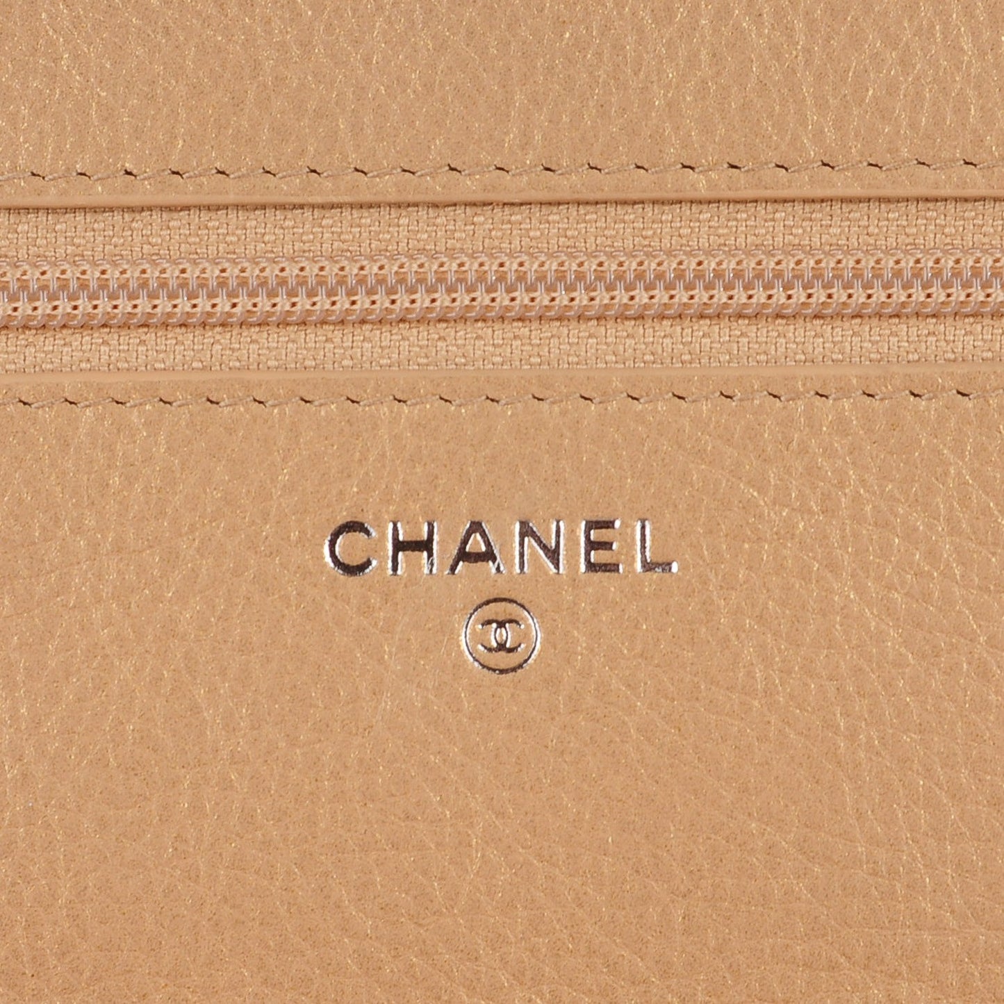 Aged Calfskin Lucky Charms Casino 2.55 Reissue Wallet on Chain WOC Gold