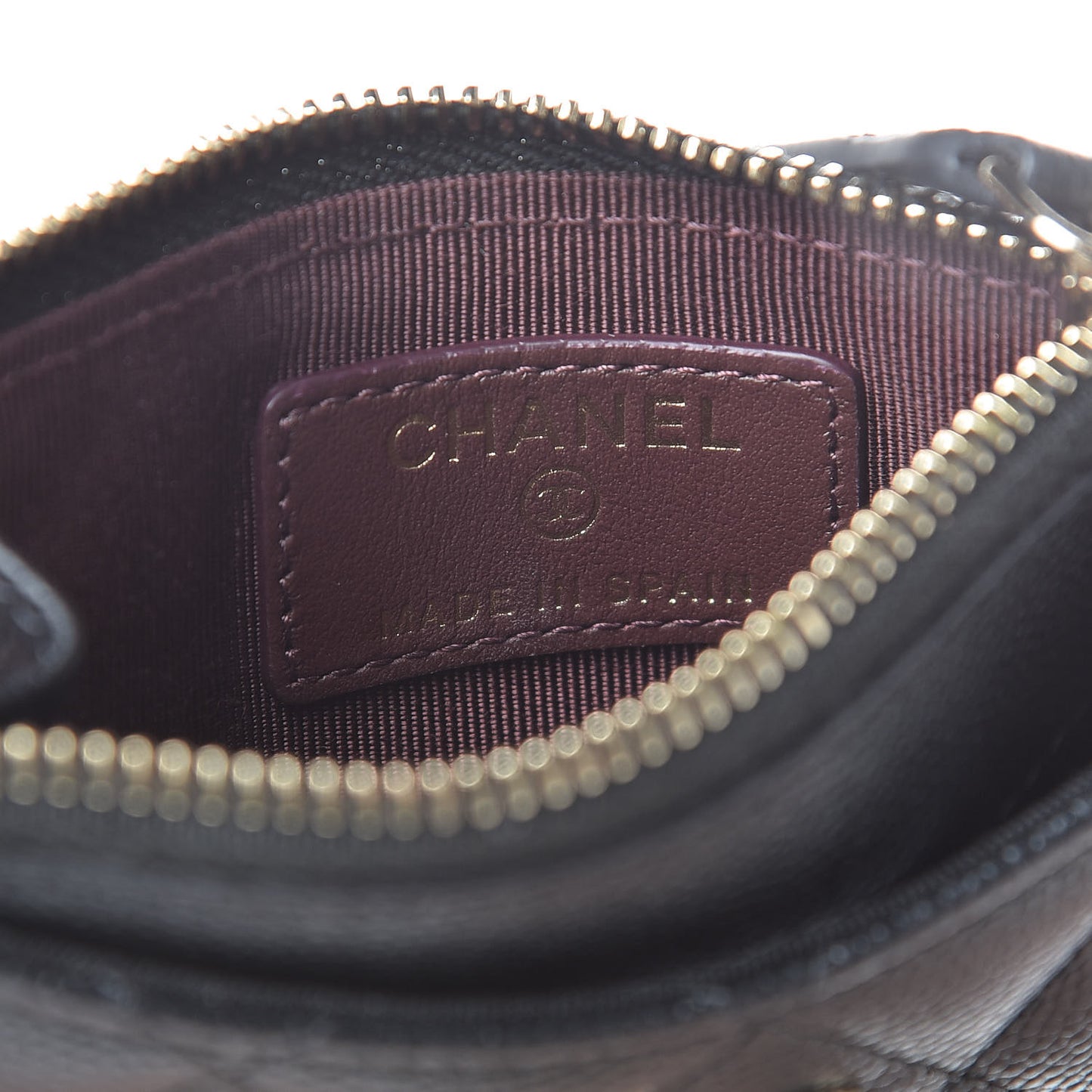 Caviar Quilted CC Zip Card Holder Black