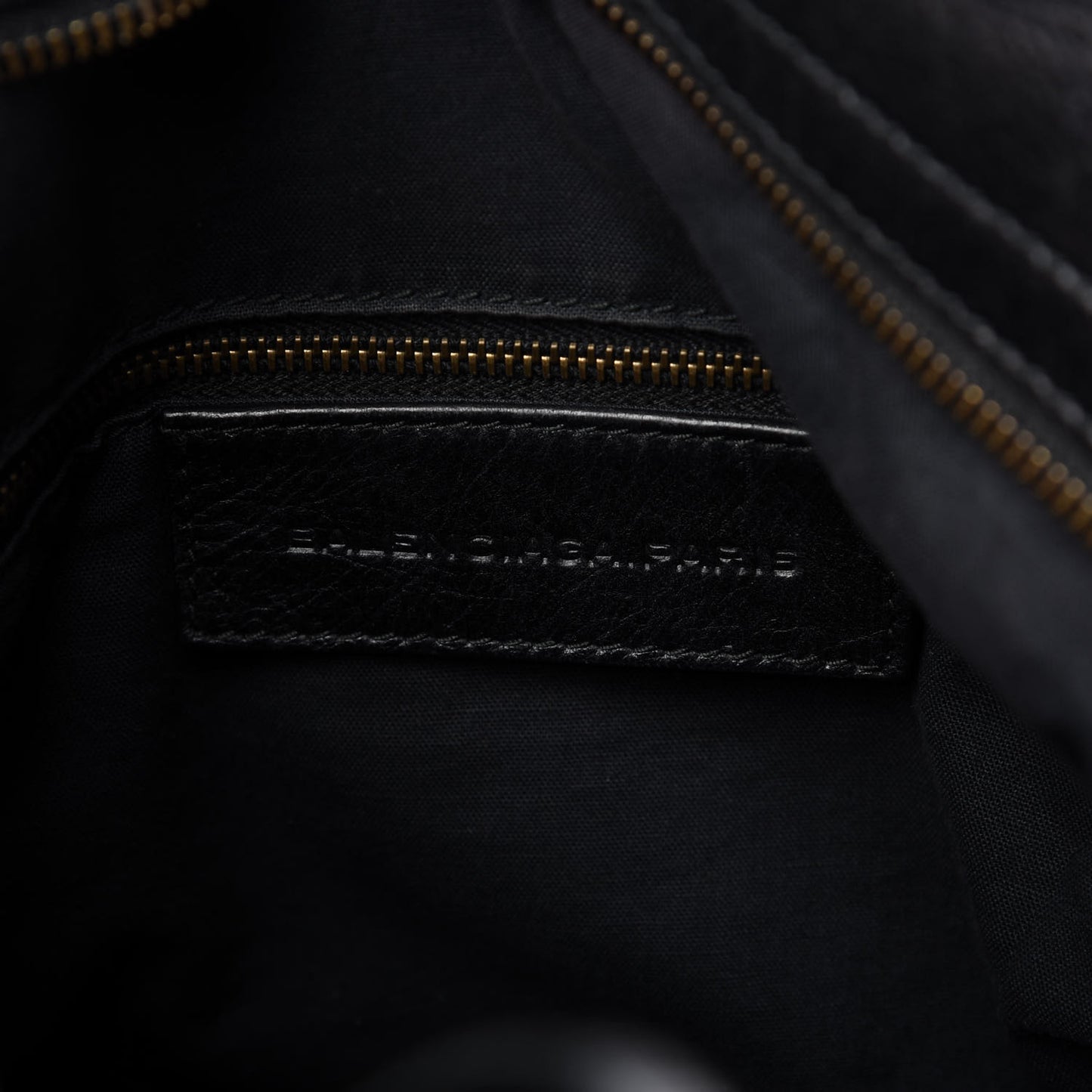 Agneau Classic Hardware Velo Black
