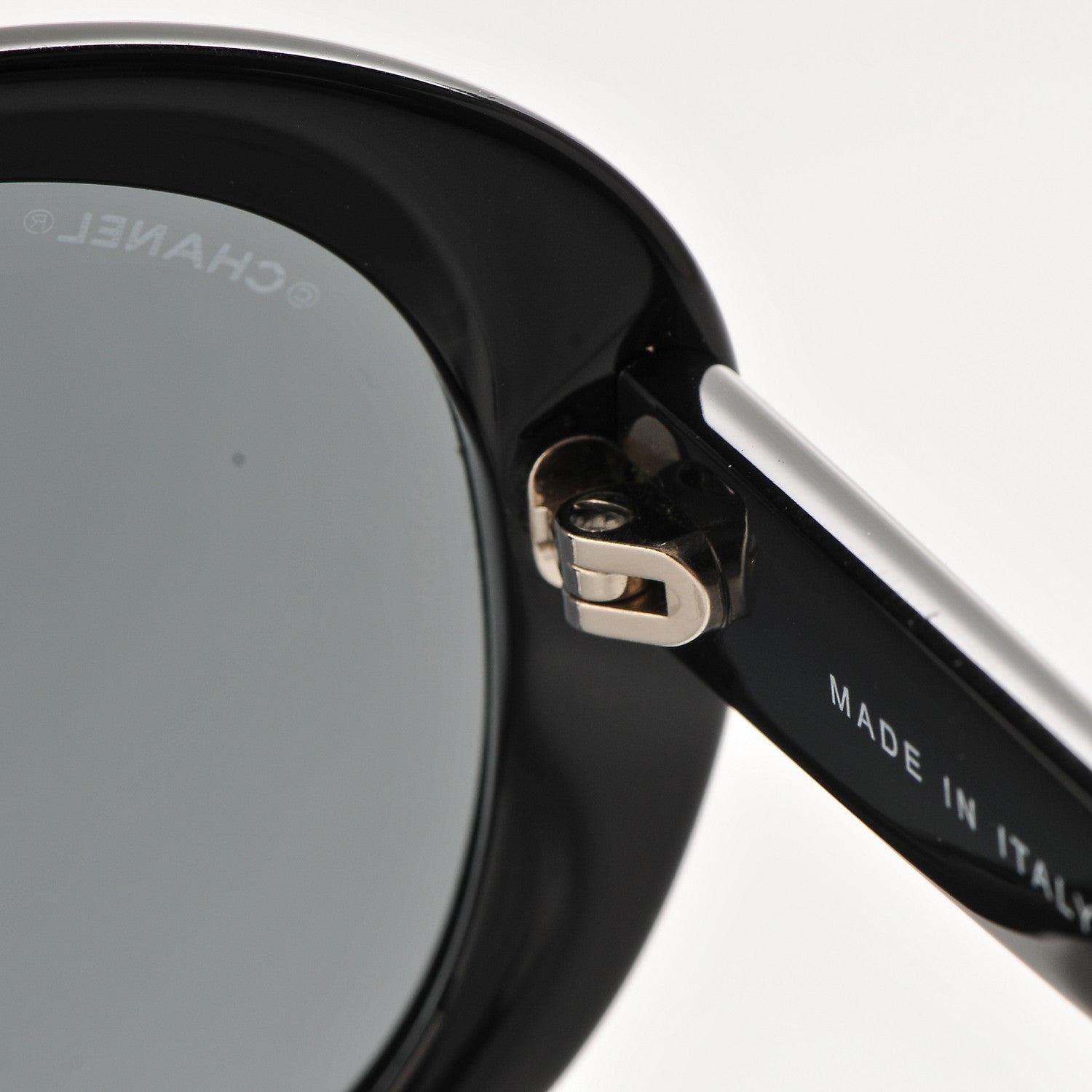 Chanel Signature Oval Sunglasses 5312 Black 8 of 8