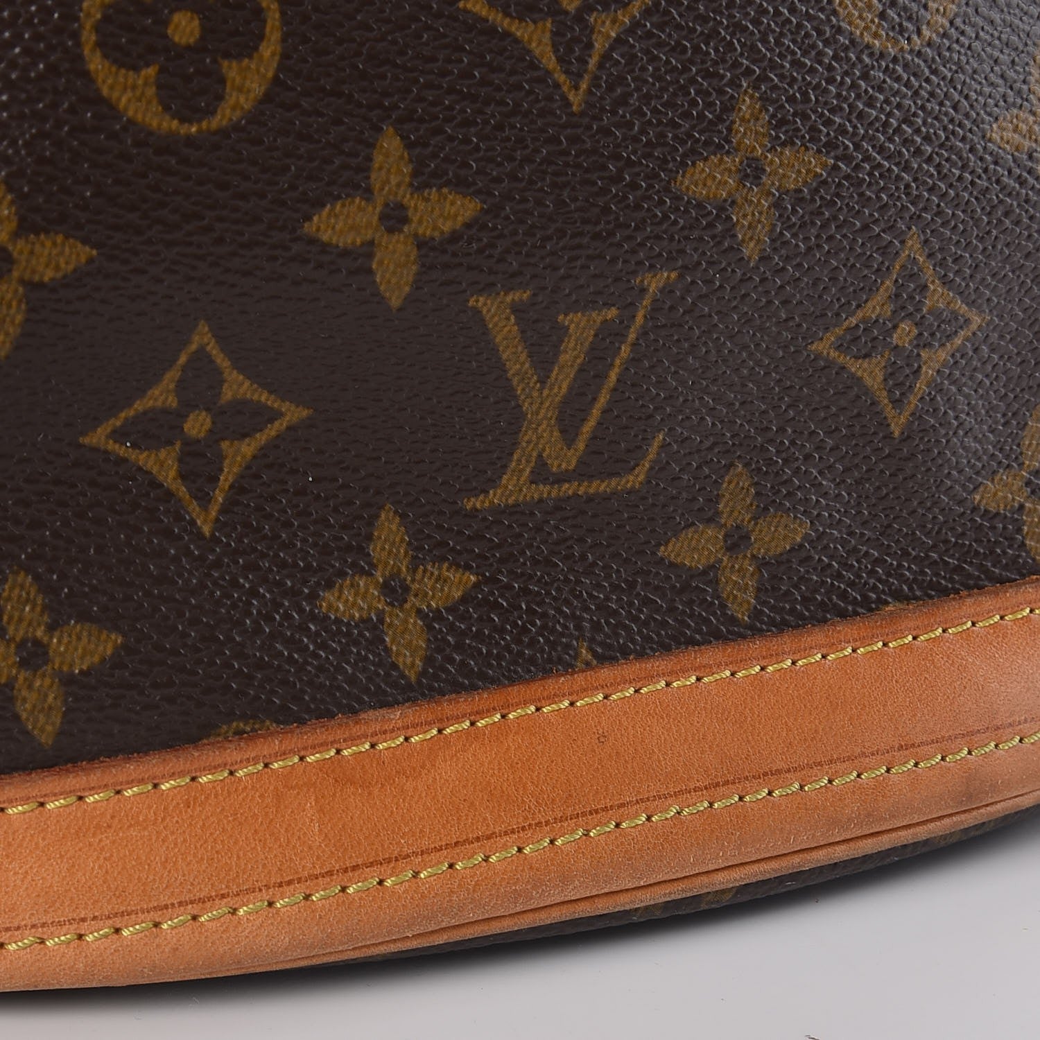 Louis Vuitton Monogram Petit Bucket 23 9 of 11