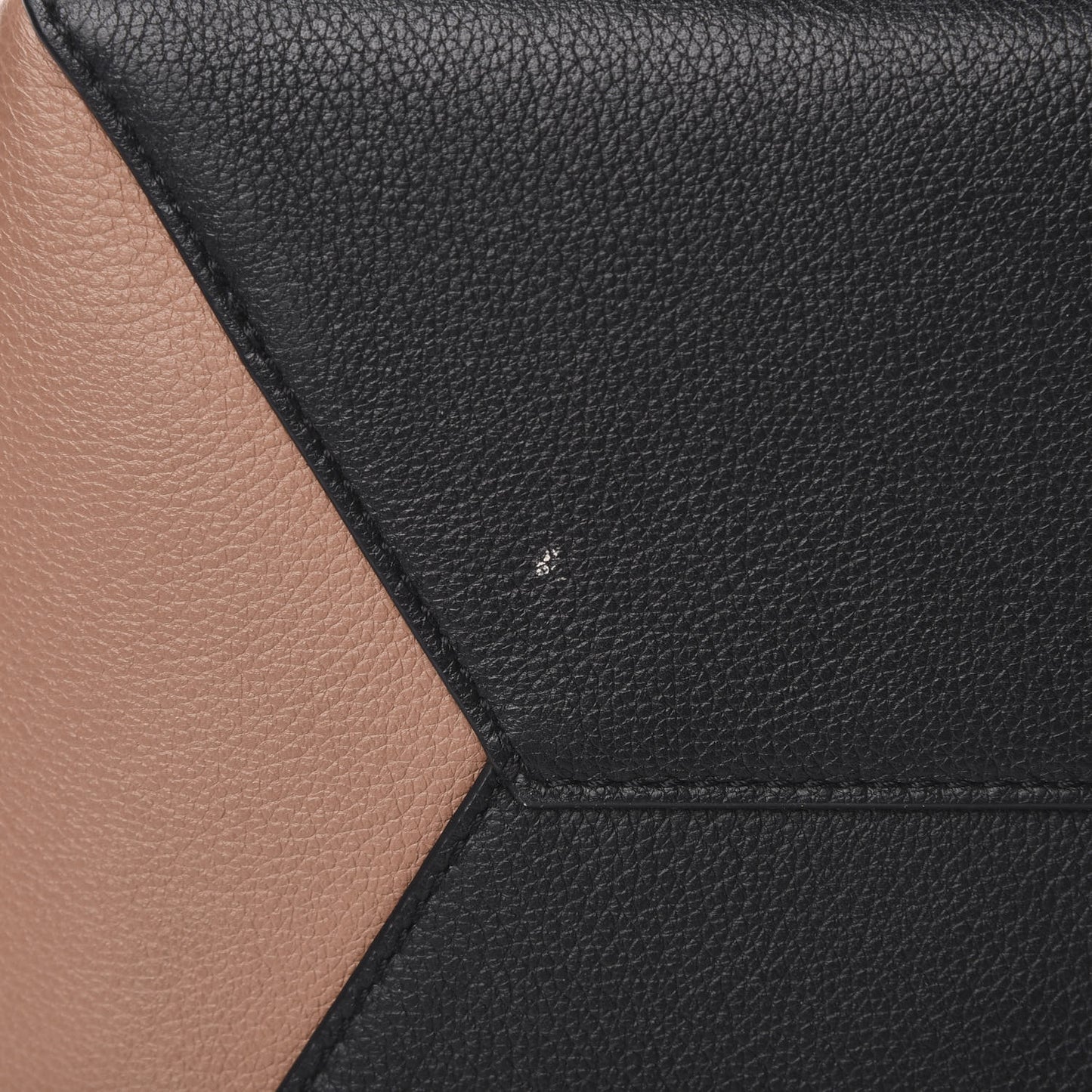 Calfskin Lockme Cabas Bois de Rose Black