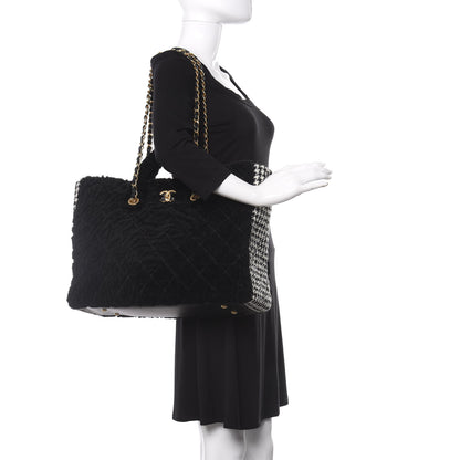 Chanel Shearling Tweed Shopper Tote Black 3 of 10