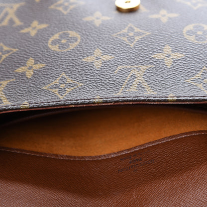 Louis Vuitton Monogram Musette Tango Long Strap 8 of 16