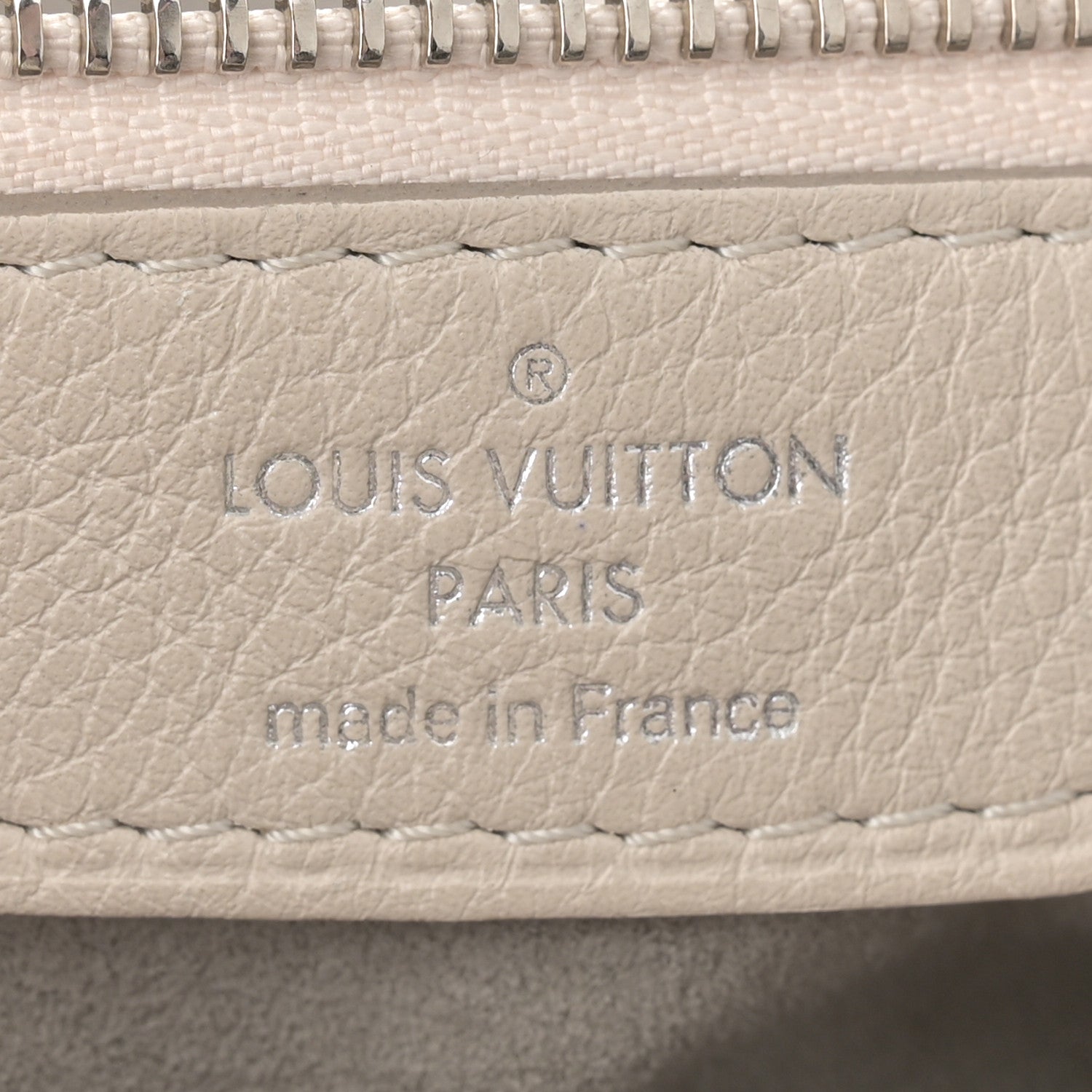 Louis Vuitton Mahina L Gris 6 of 13