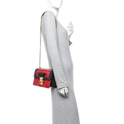 Louis Vuitton Vernis Epi Monogram Wynwood Scarlet 2 of 9