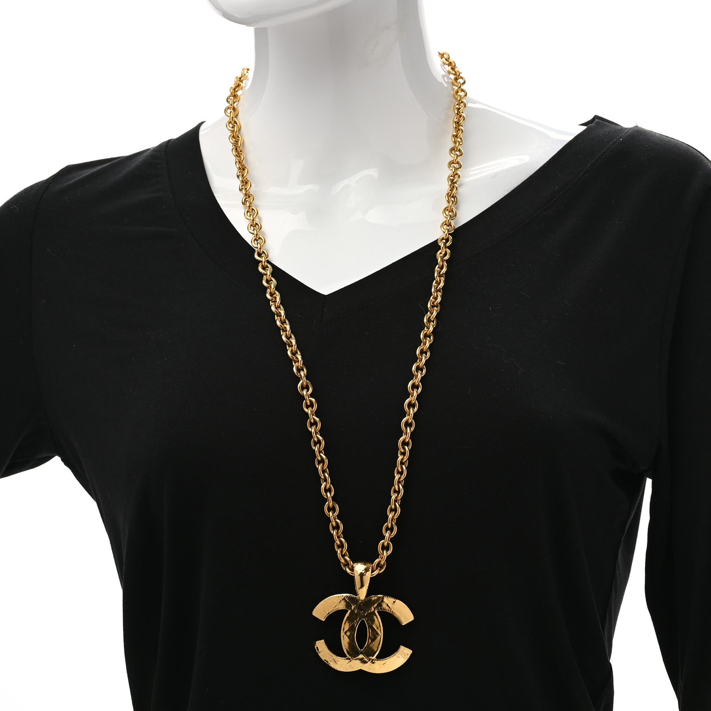 Quilted CC Long Chain Necklace Gold