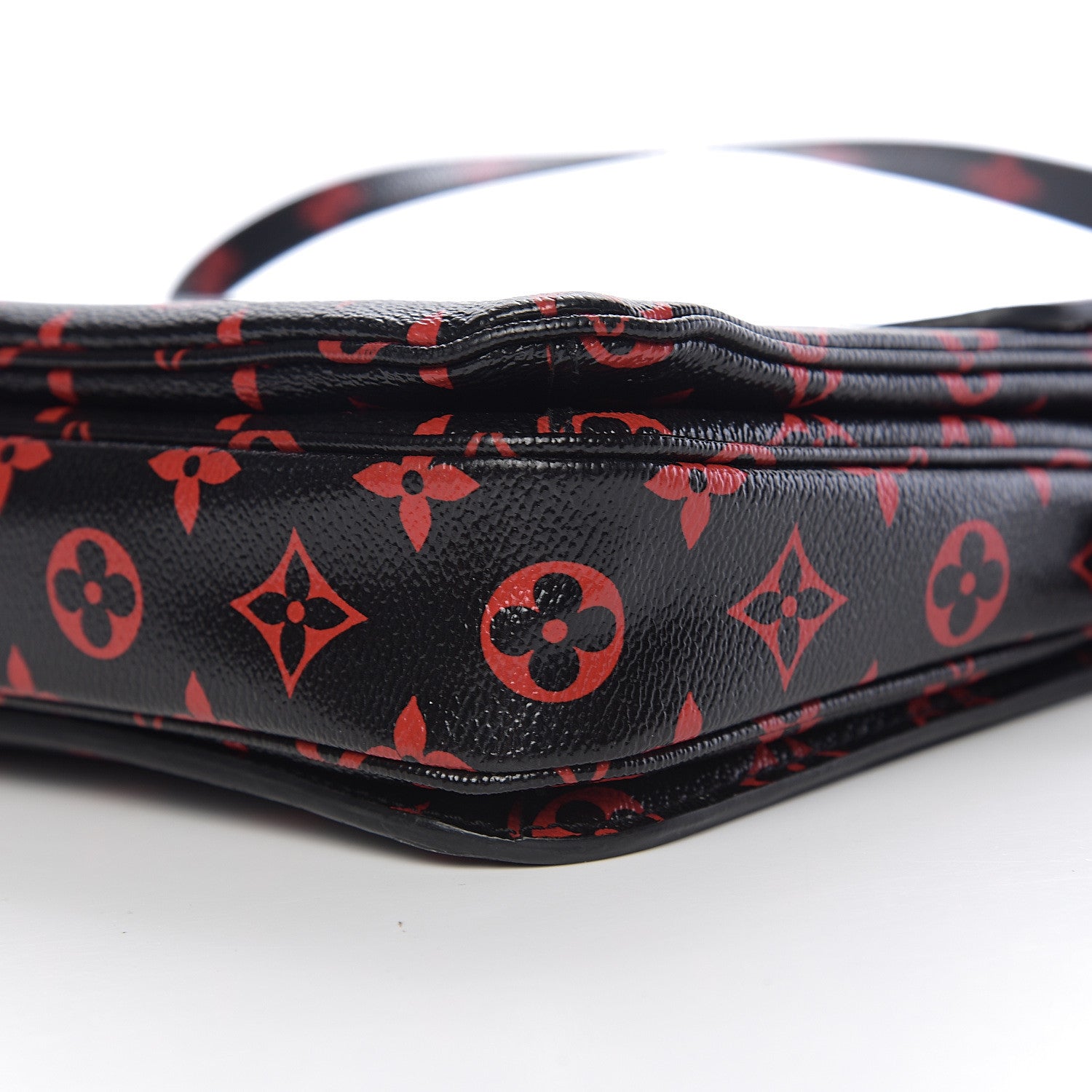 Louis Vuitton Monogram Infrarouge Pochette Metis 7 of 8