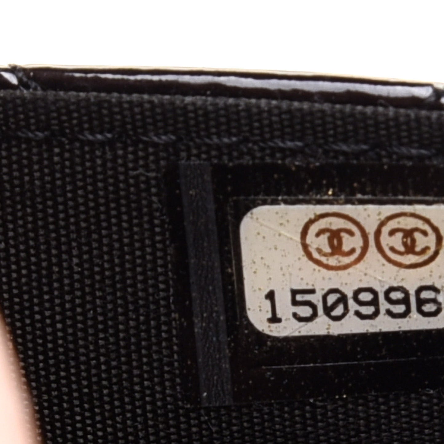 Patent Quilted Brilliant Wallet On Chain WOC Black