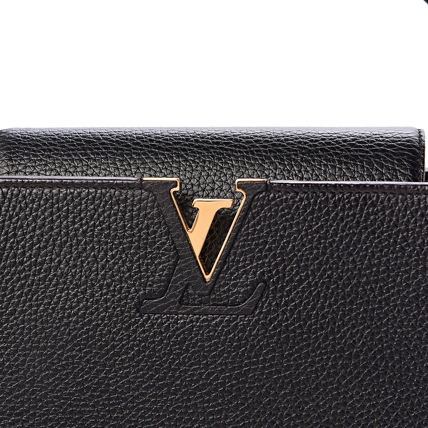 Taurillon Capucines MM Black