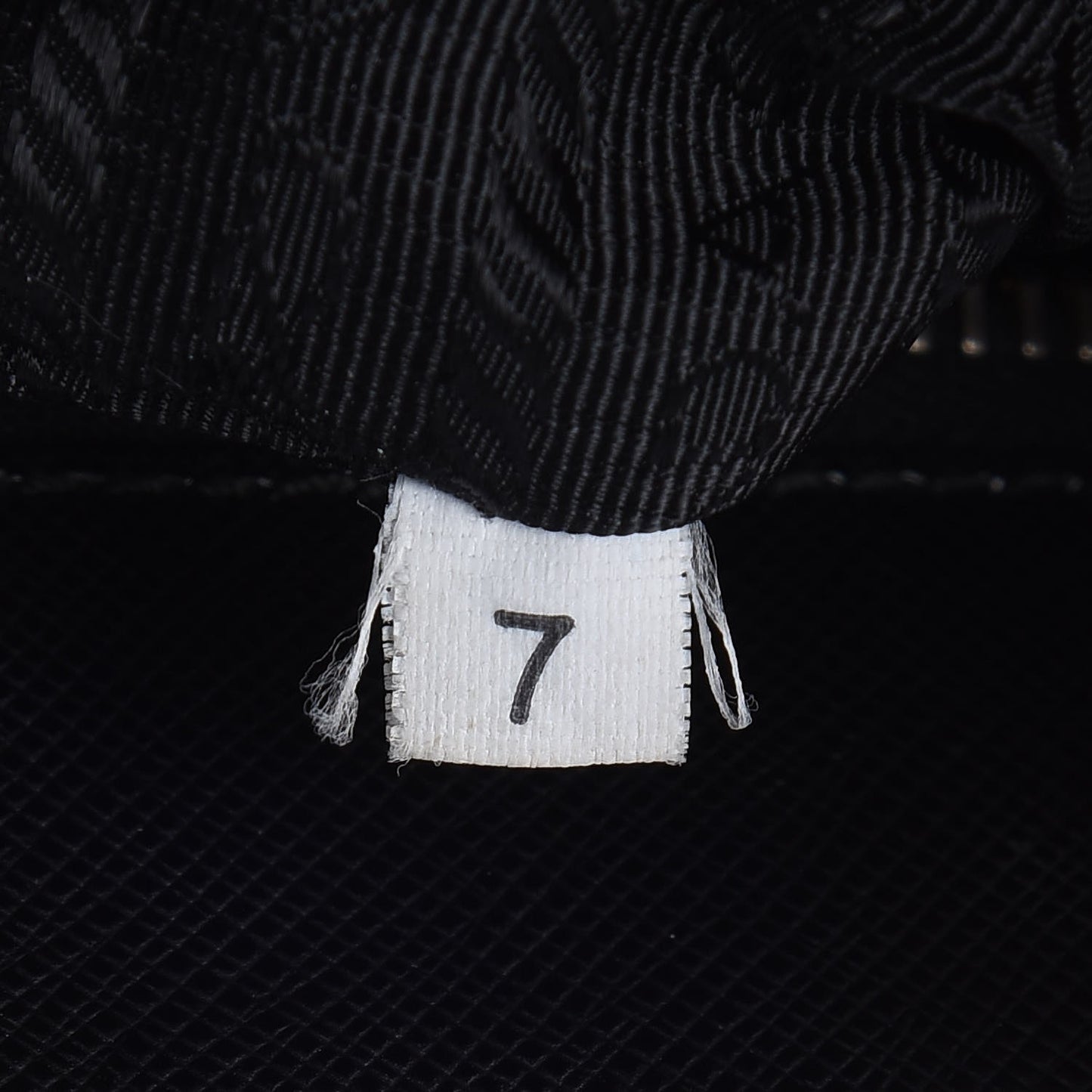 Saffiano Large Galleria Double Zip Tote Black