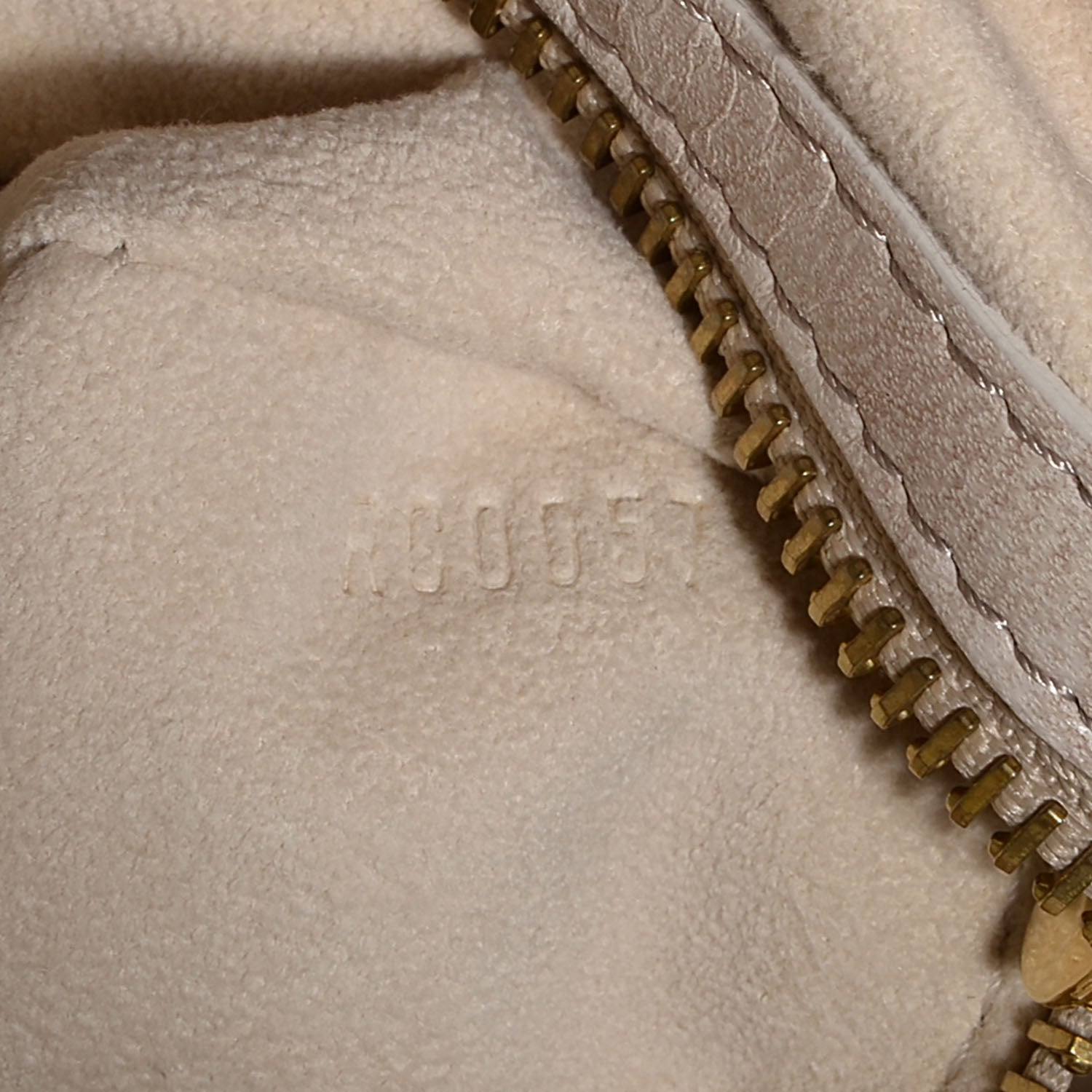 Louis Vuitton Olympe Stratus PM Ecru 7 of 8