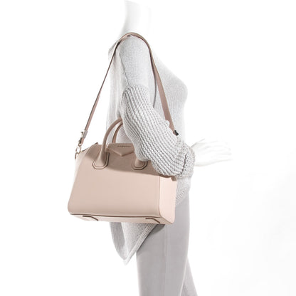 Givenchy Sugar Goatskin Small Antigona Powder 2 of 8