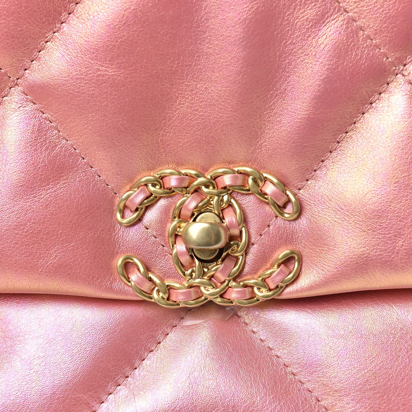 Iridescent Calfskin Quilted Medium Chanel 19 Flap Pink