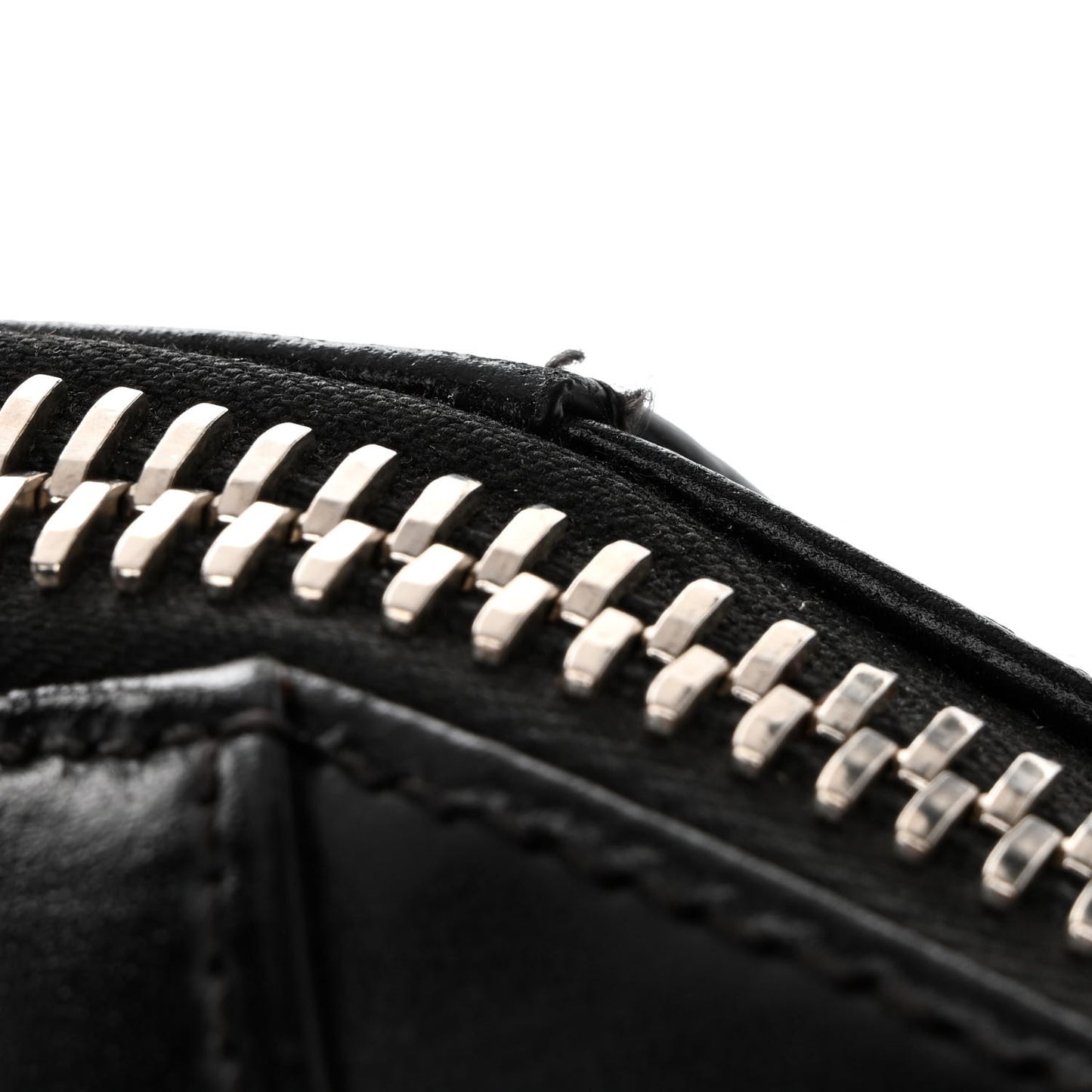 Shiny Lord Calfskin Medium Antigona Black