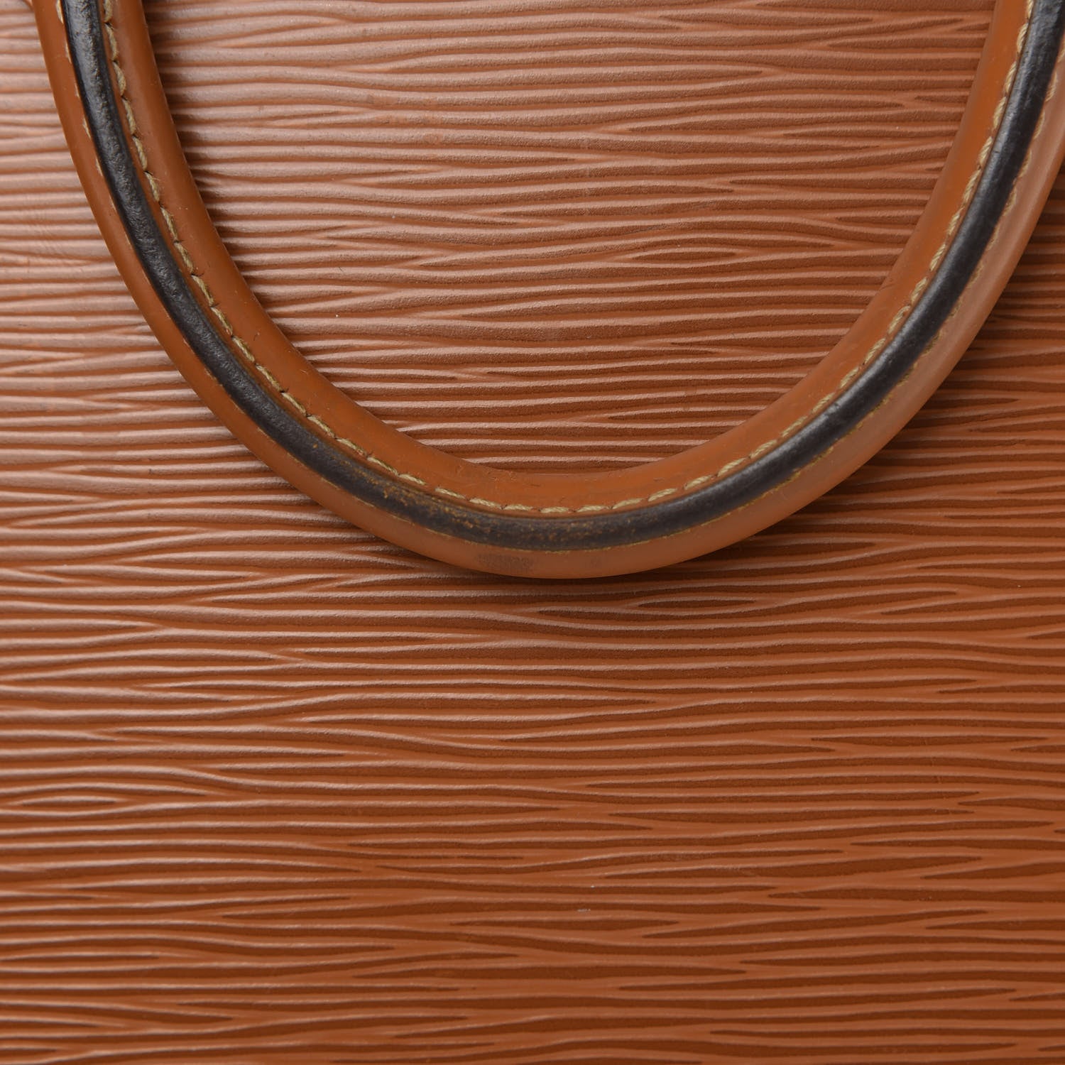 Louis Vuitton Epi Alma PM Cannelle 11 of 15