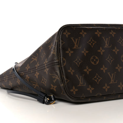 Louis Vuitton Monogram World Tour Neverfull MM 11 of 20