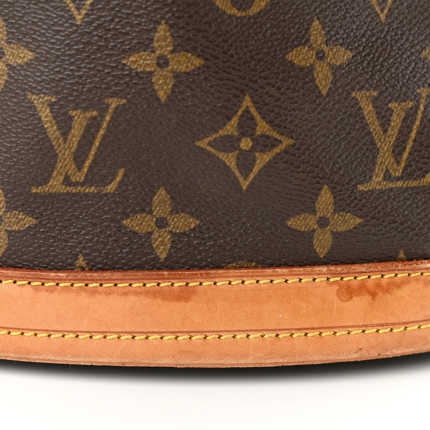 Louis Vuitton Monogram Petit Bucket 23 13 of 17