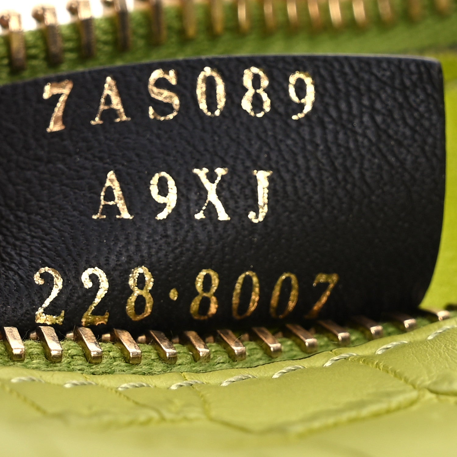 フェンディ FENDI ナノフェンダーチェグラフィティ 7AS089 ゴールド ナイロン レディース ショルダーバッグ フェンディ FENDI ナノフェンダーチェグラフィティ 7AS089 ゴールド