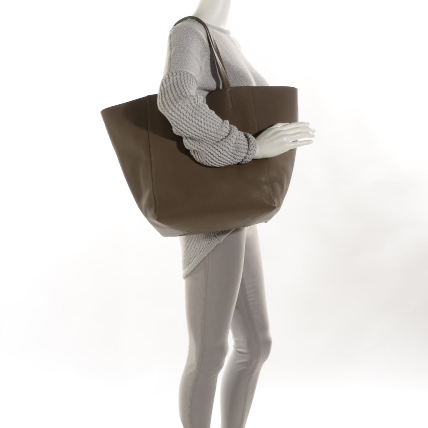 Soft Grained Calfskin Medium Phantom Luggage Cabas Taupe