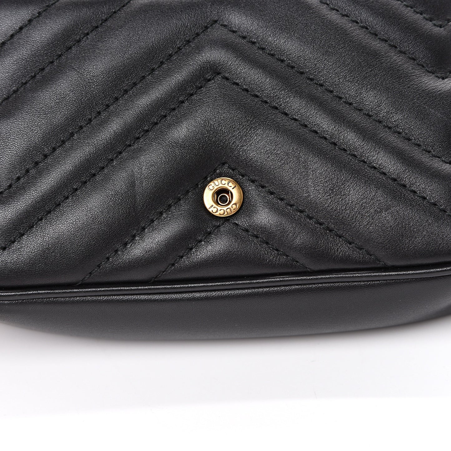 Calfskin Matelasse Super Mini GG Marmont Shoulder Bag Black