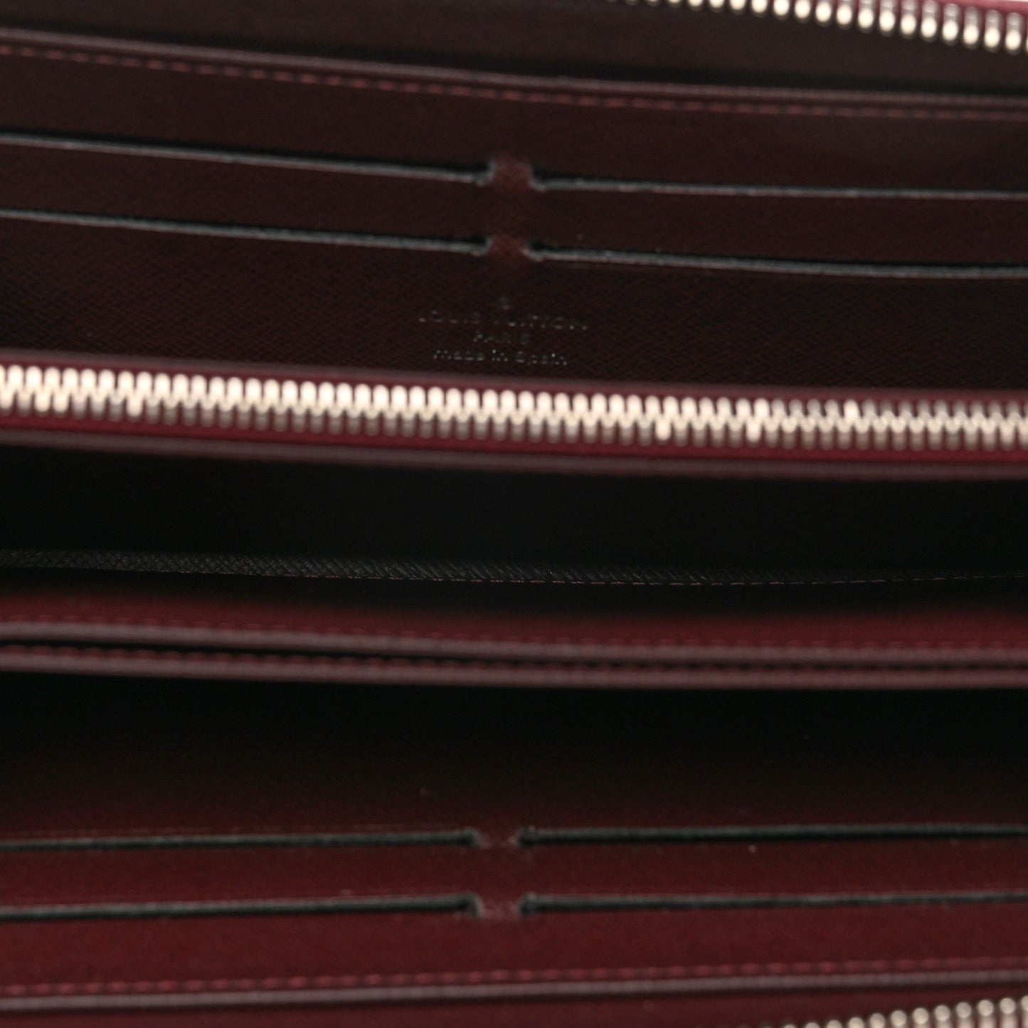 Epi Electric Zippy Wallet Prune