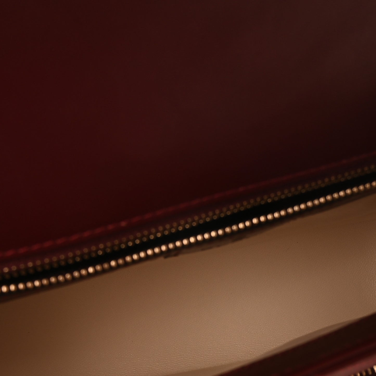 Calfskin Matelasse Small GG Marmont Multi Pocket Shoulder Bag Rosso Ancora