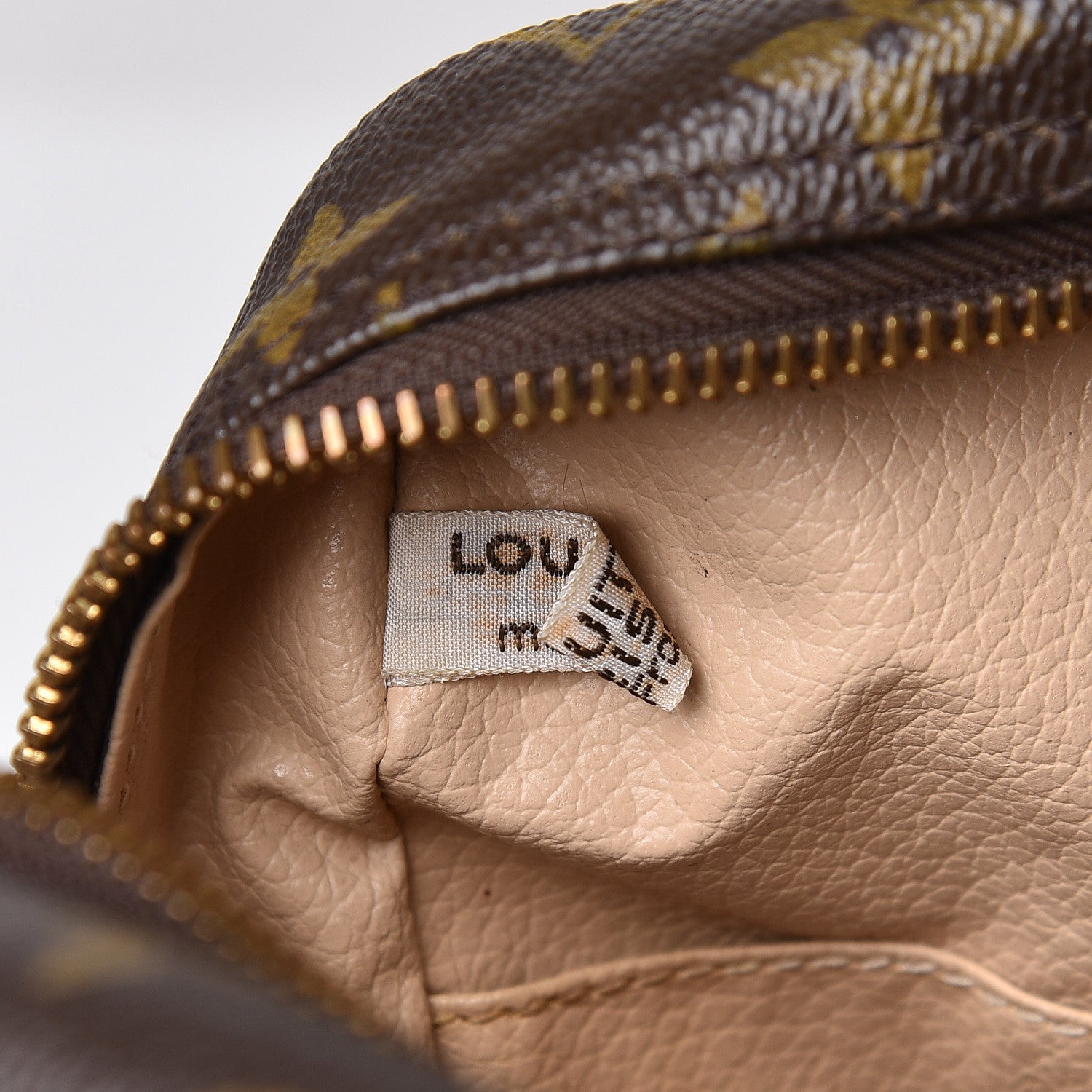 Louis Vuitton Monogram Trousse Toilette 28 6 of 17