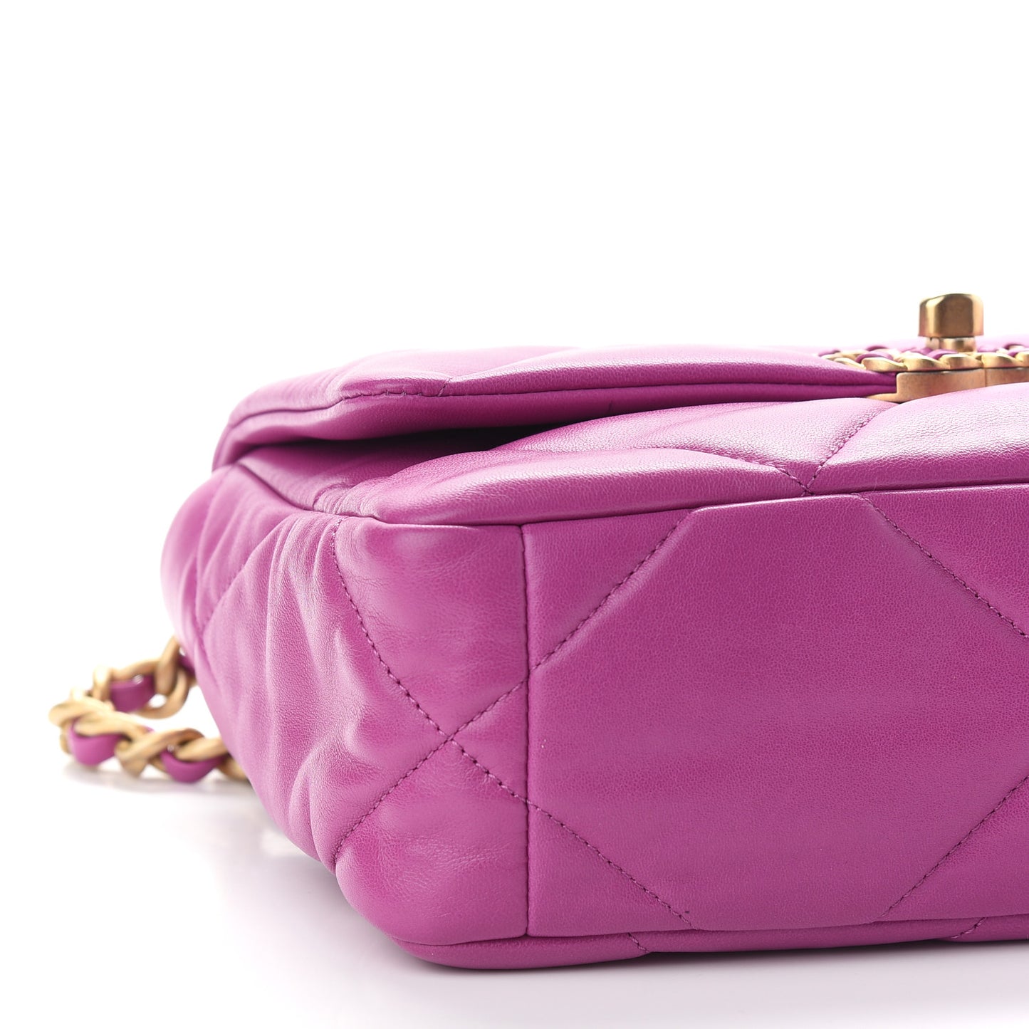 Lambskin Quilted Medium Chanel 19 Flap Purple