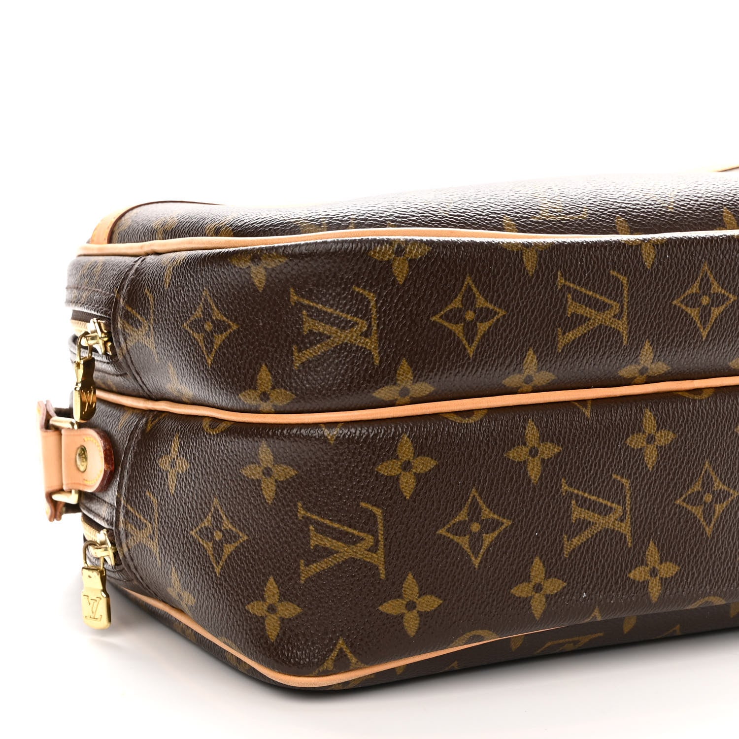 Louis Vuitton Monogram Reporter PM 9 of 13