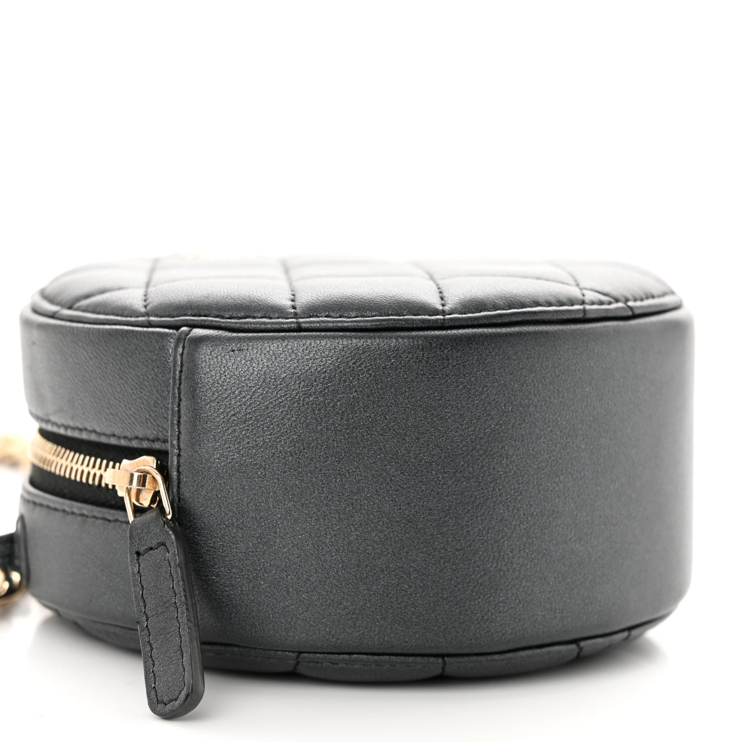 Iridescent Lambskin Quilted Pearl Round Clutch With Chain Black