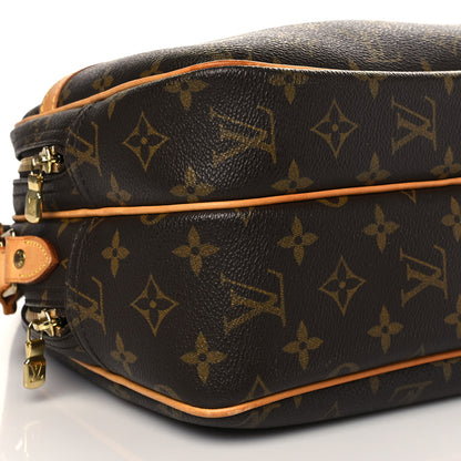 Louis Vuitton Monogram Reporter PM 9 of 11