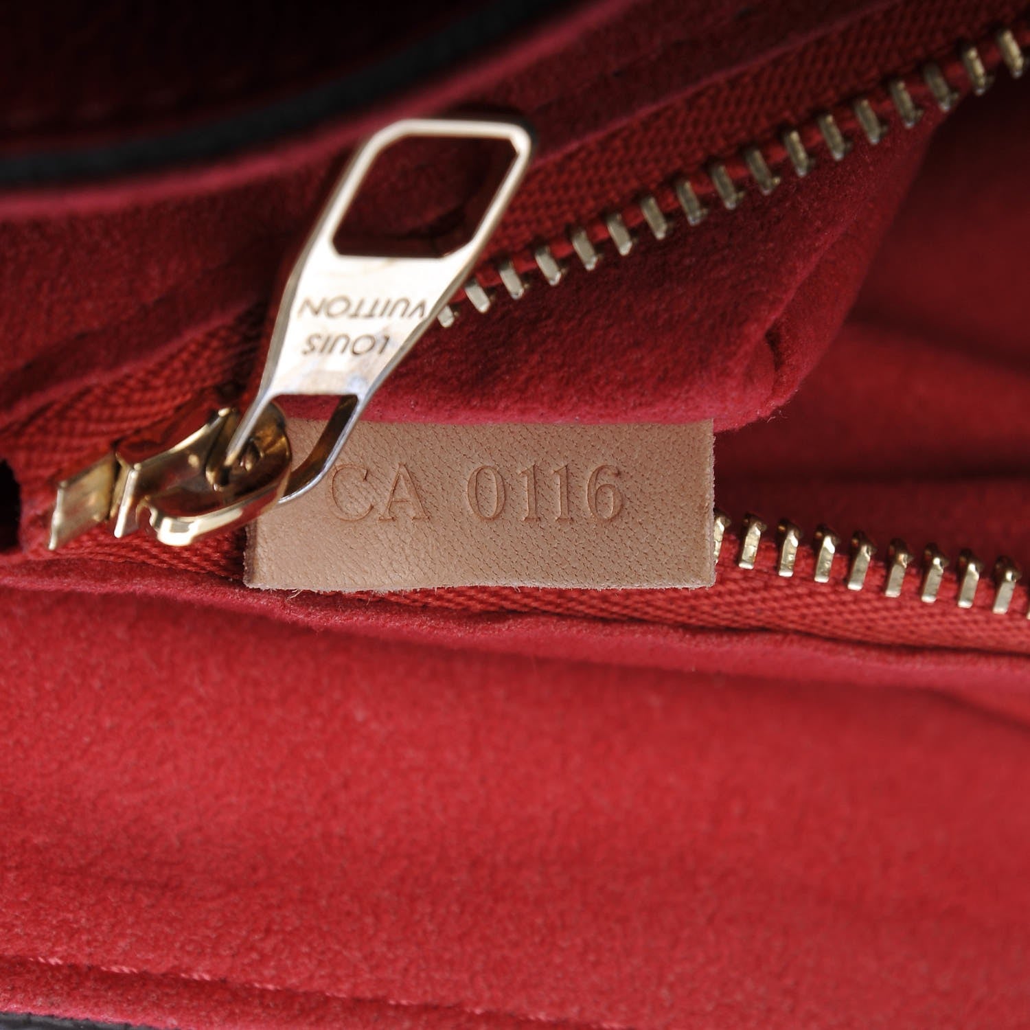 Louis Vuitton Monogram Pallas Chain Poppy 6 of 10