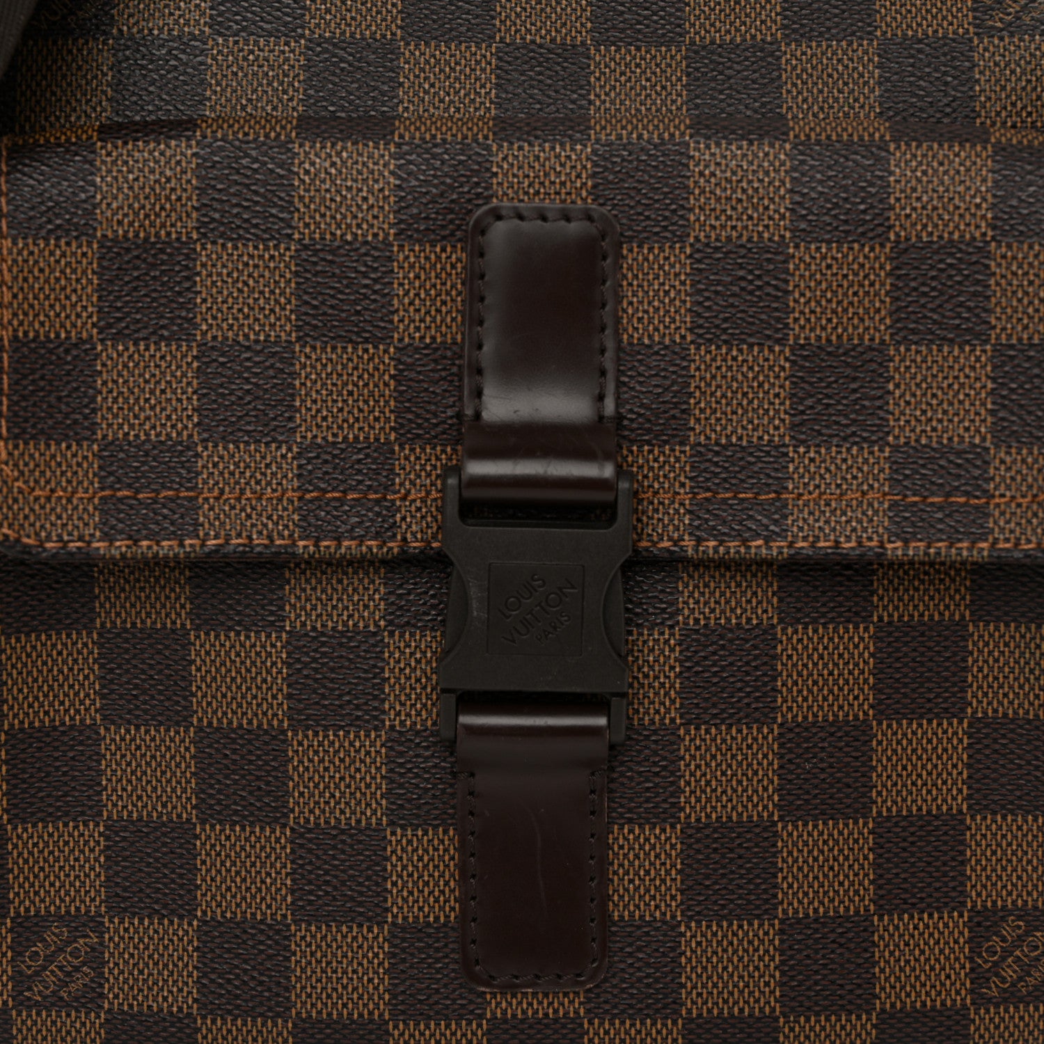 Louis Vuitton Damier Ebene Pochette Melville 8 of 12