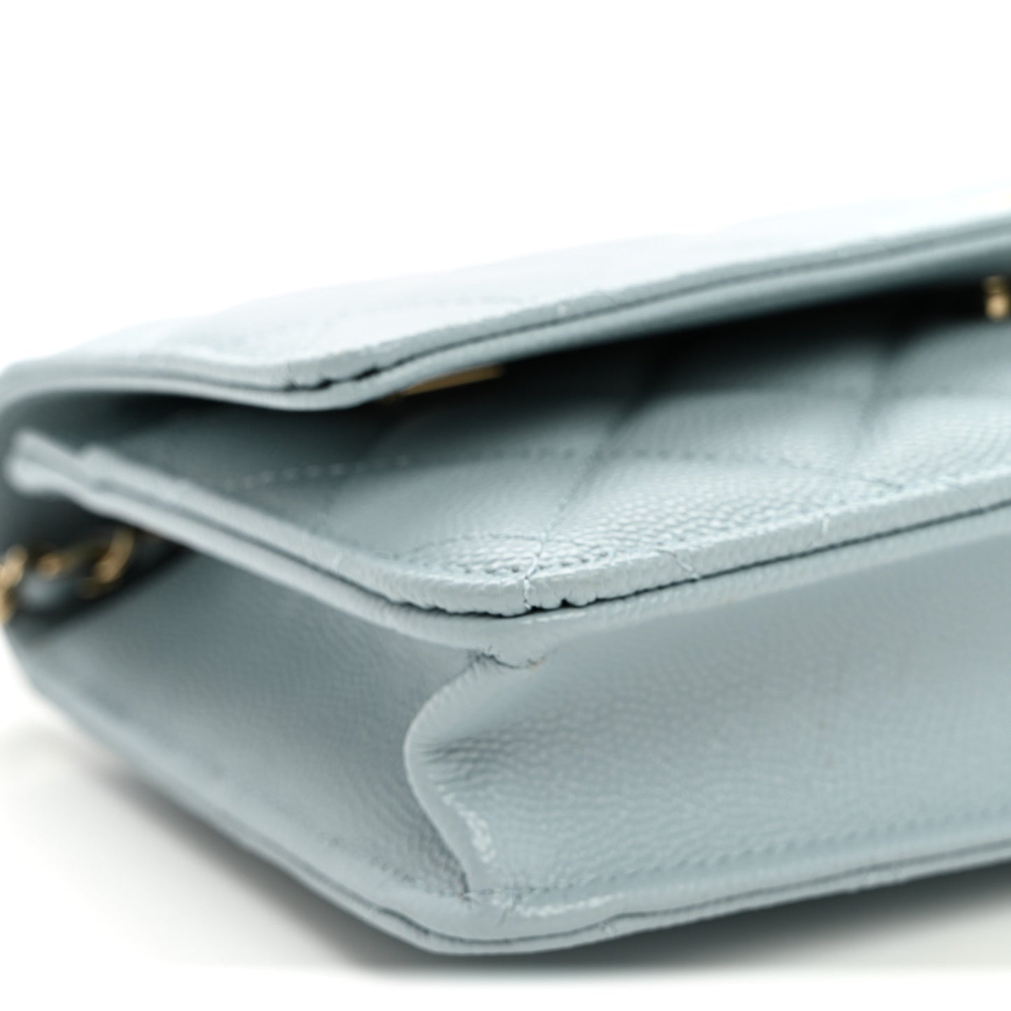 Caviar Quilted Wallet on Chain WOC Light Blue