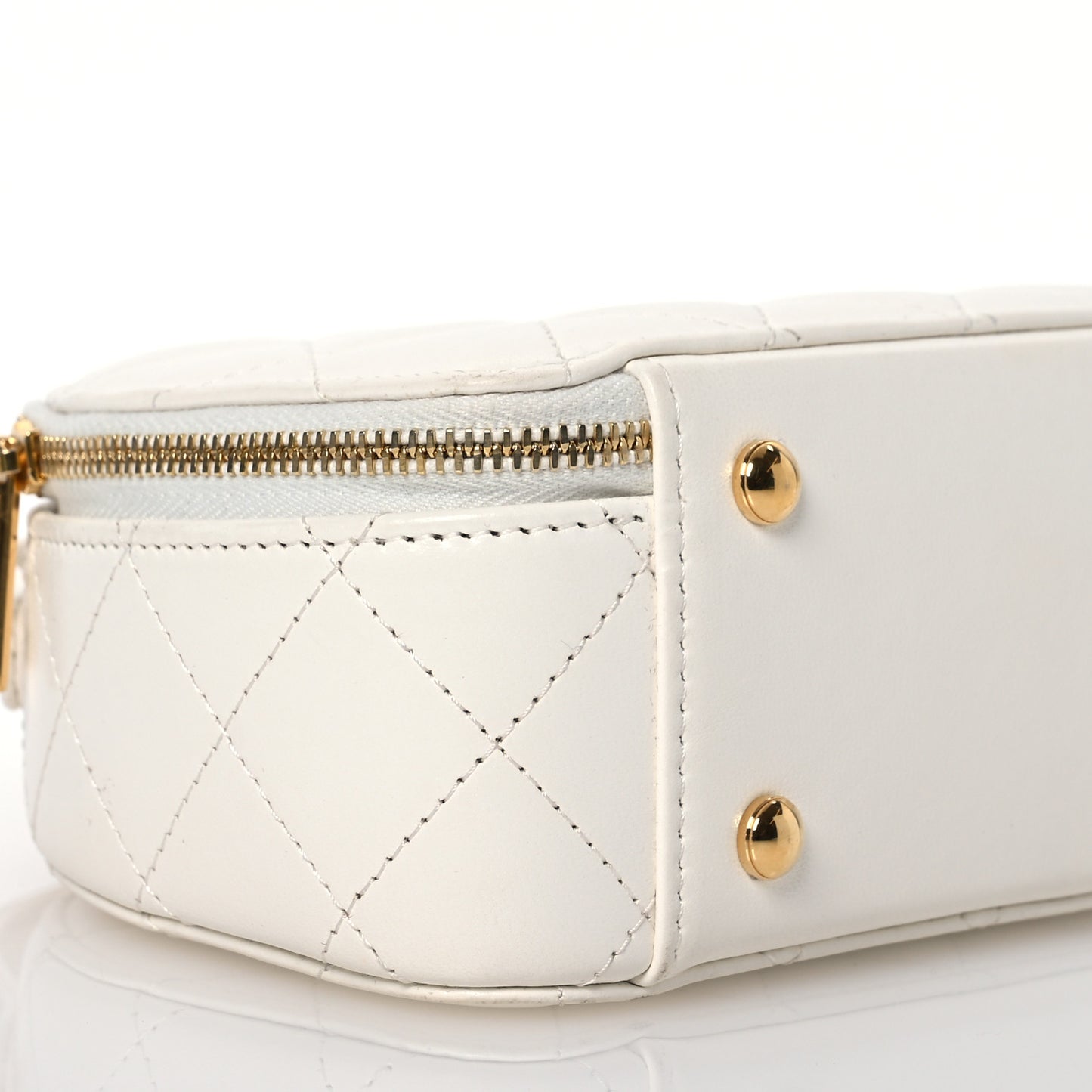 Lambskin Quilted Small Chic Riviera Top Handle Vanity Case White