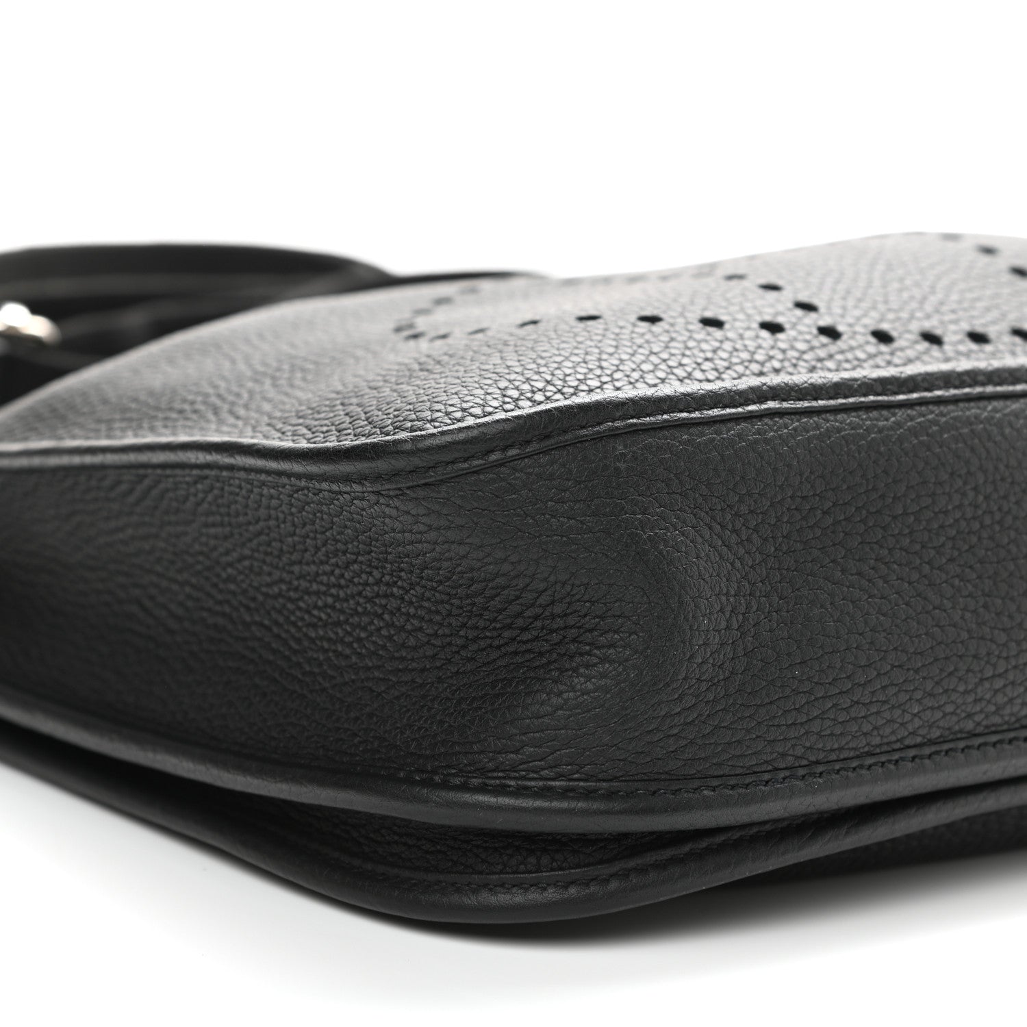 Hermes Taurillon Clemence Evelyne III PM Black 9 of 10