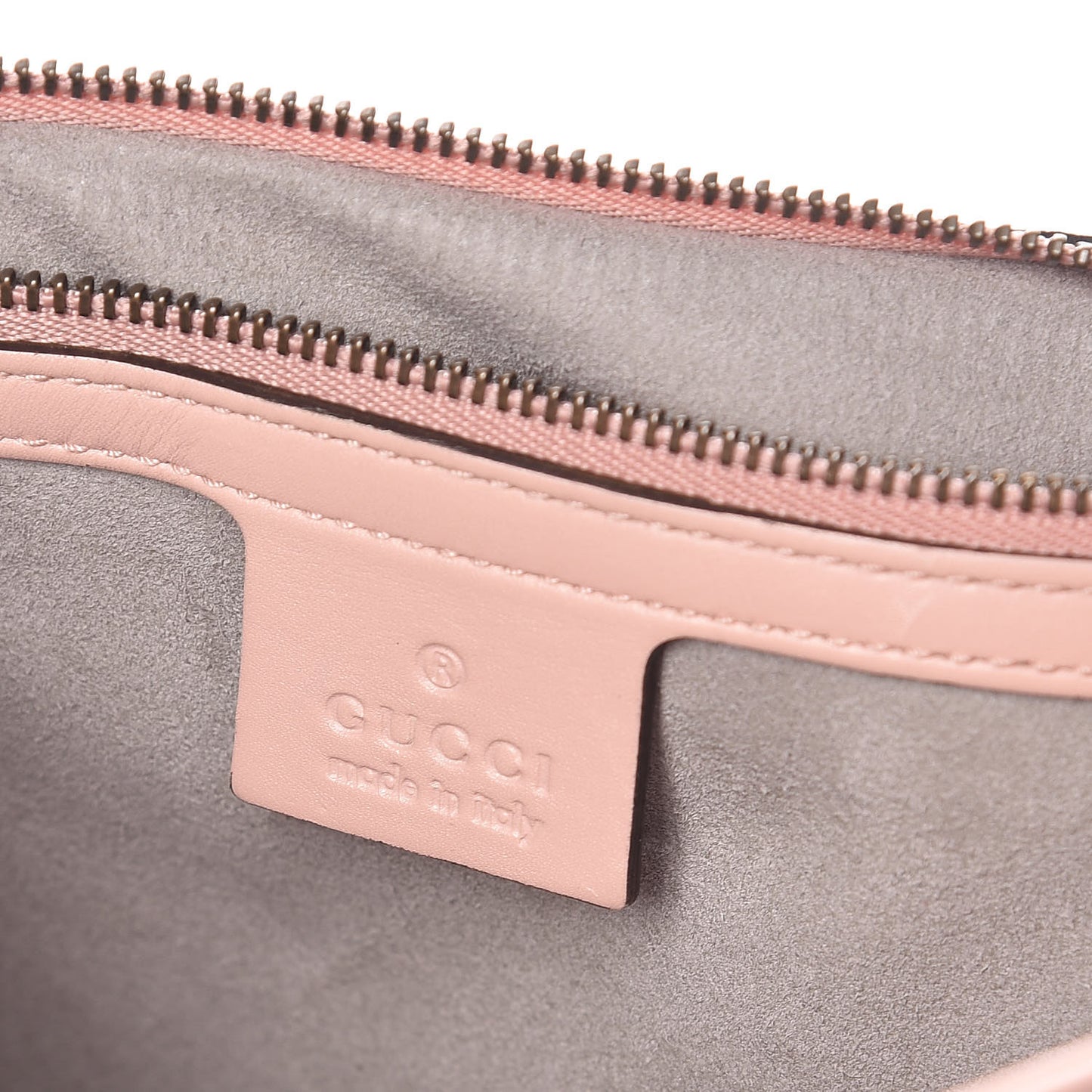 Calfskin Matelasse Medium GG Marmont Shoulder Bag Perfect Pink